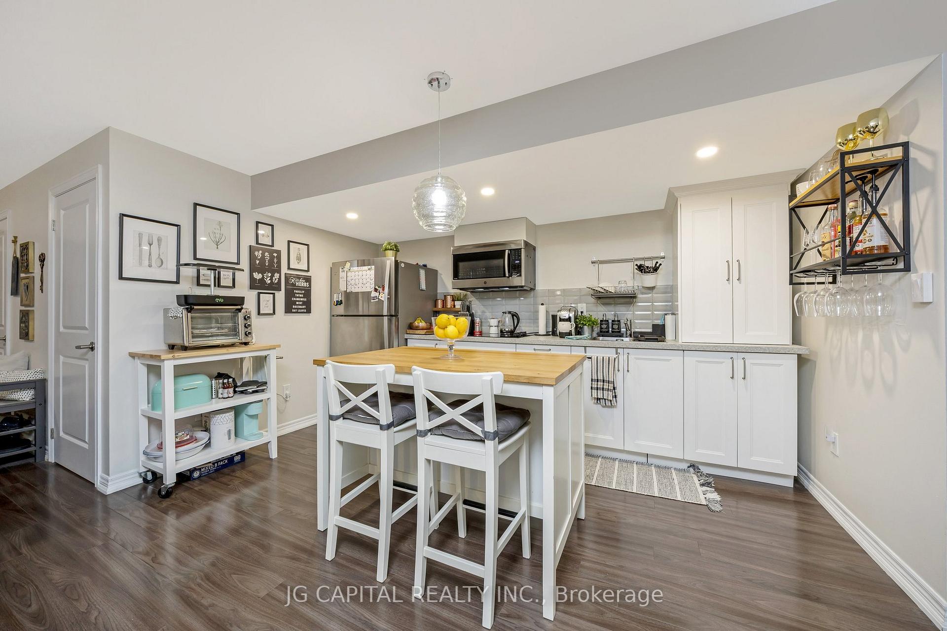 Photo 41 of 1388 Farmstead Drive, Milton, Ford — HOMEH