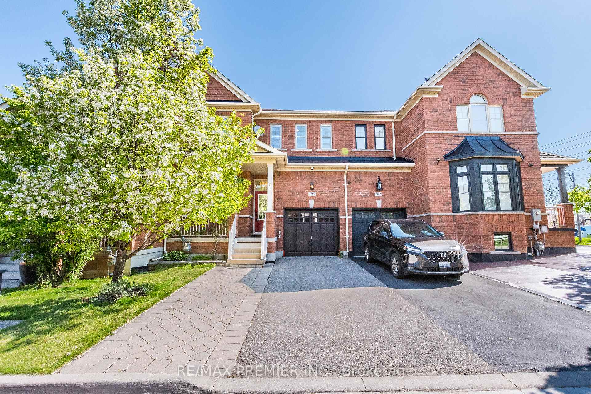 Front of 595 Grant Way
