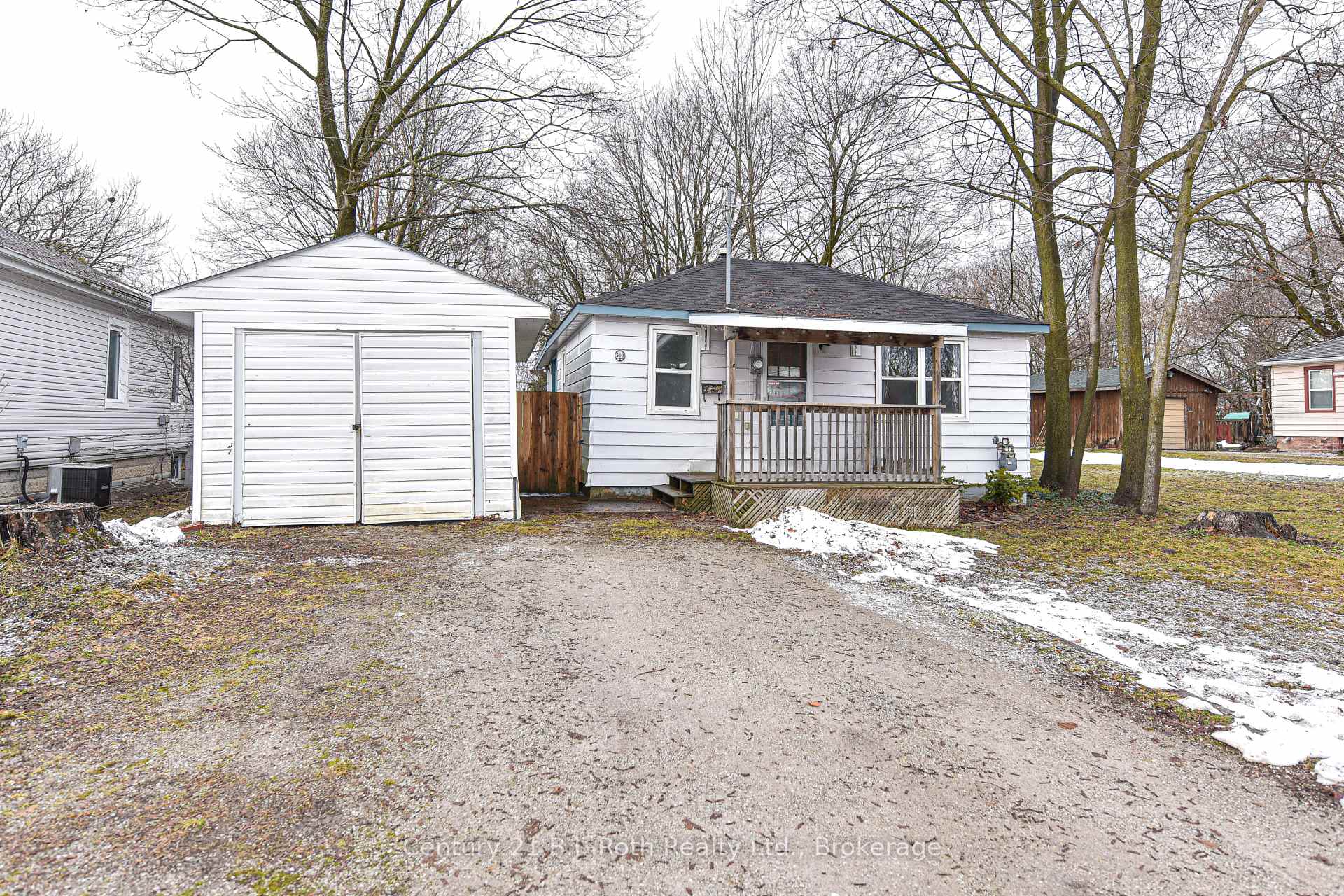 Photo 1 of 313 East Street E, Orillia — HOMEH