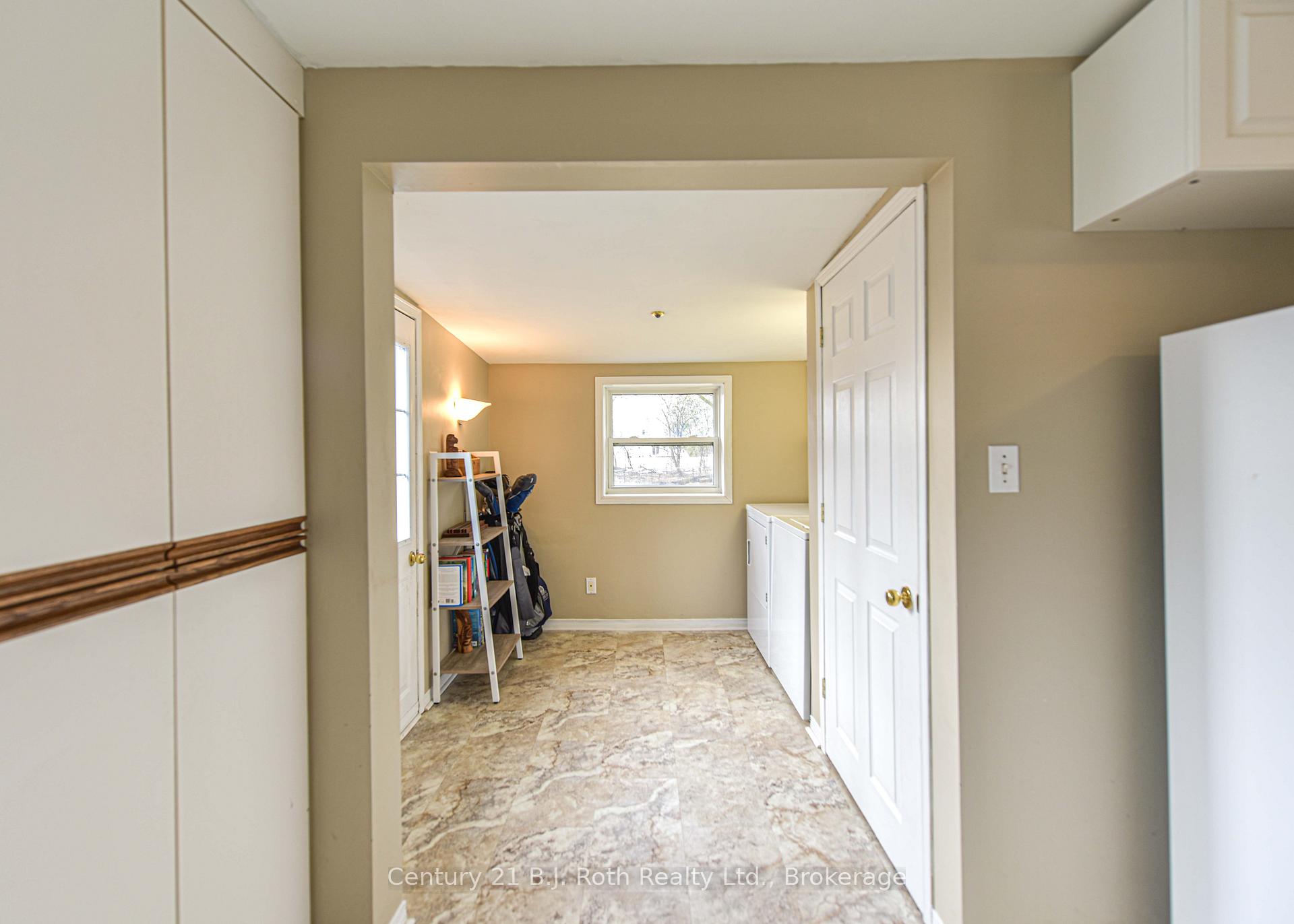 Photo 30 of 313 East Street E, Orillia — HOMEH