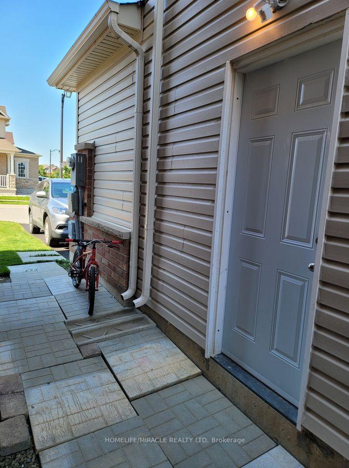 Photo 7 of 1001 Tock Close, Milton, Willmott — HOMEH