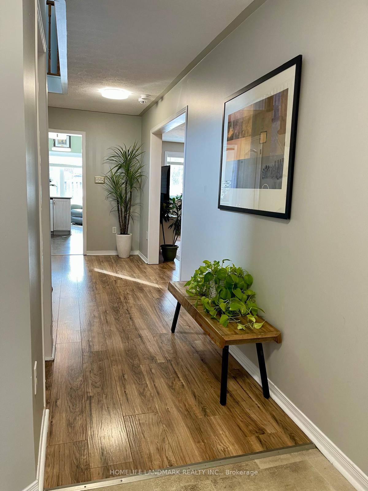 Photo 2 of 119 Julia Crescent, Orillia — HOMEH