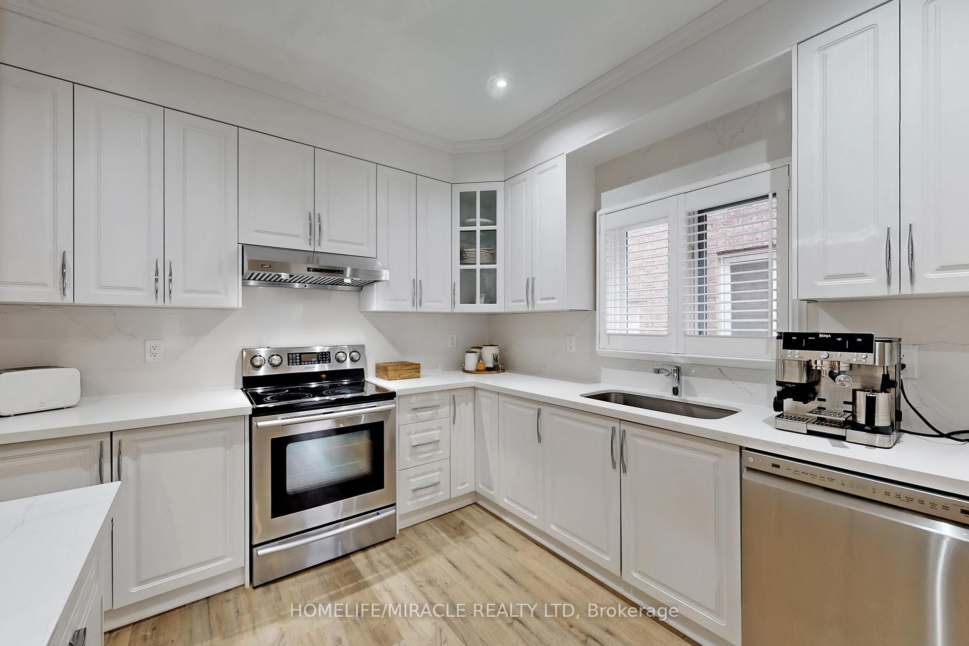 Photo 10 of 467 Willmott Crescent, Milton, Clarke — HOMEH
