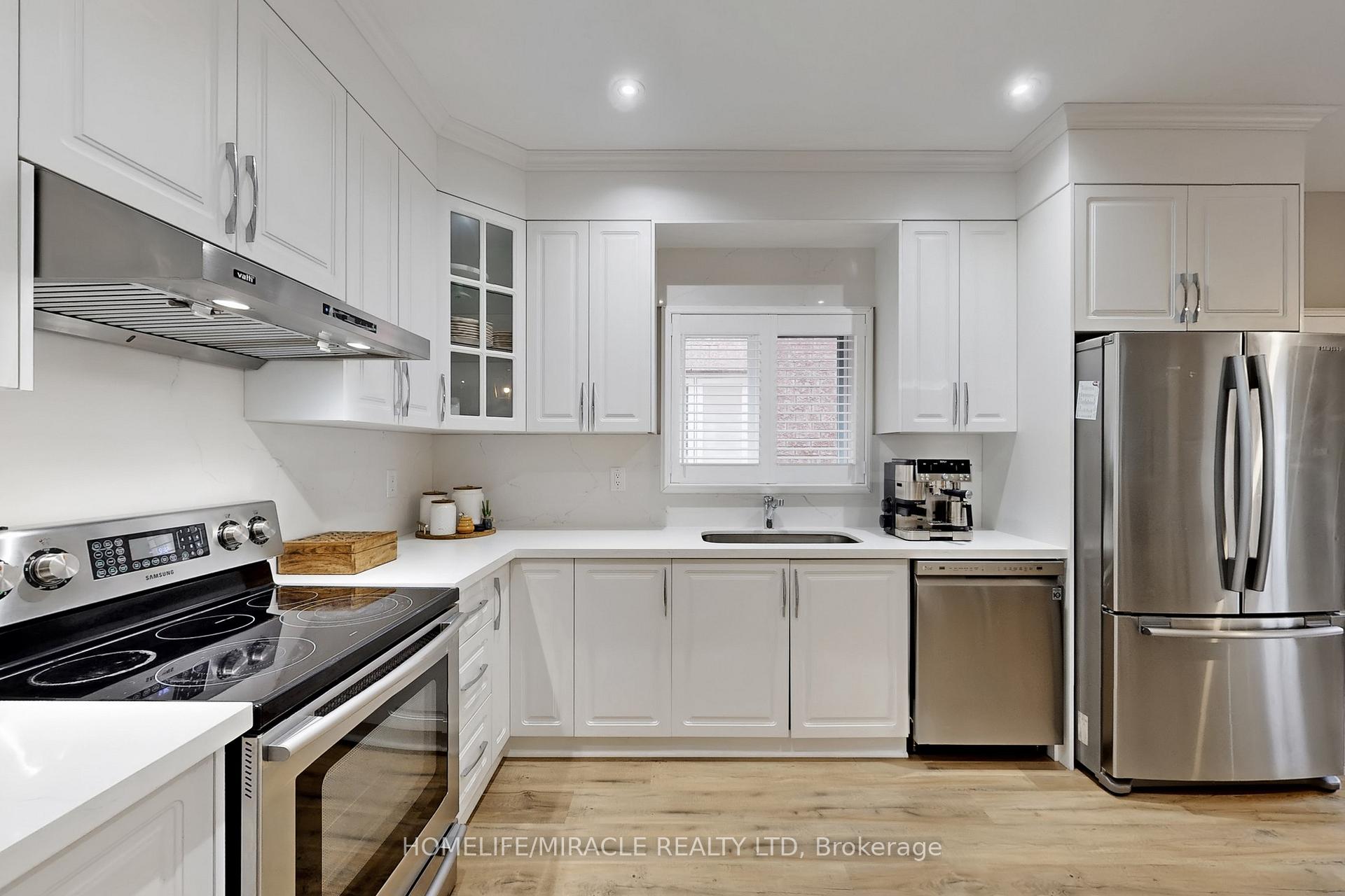 Photo 35 of 467 Willmott Crescent, Milton, Clarke — HOMEH