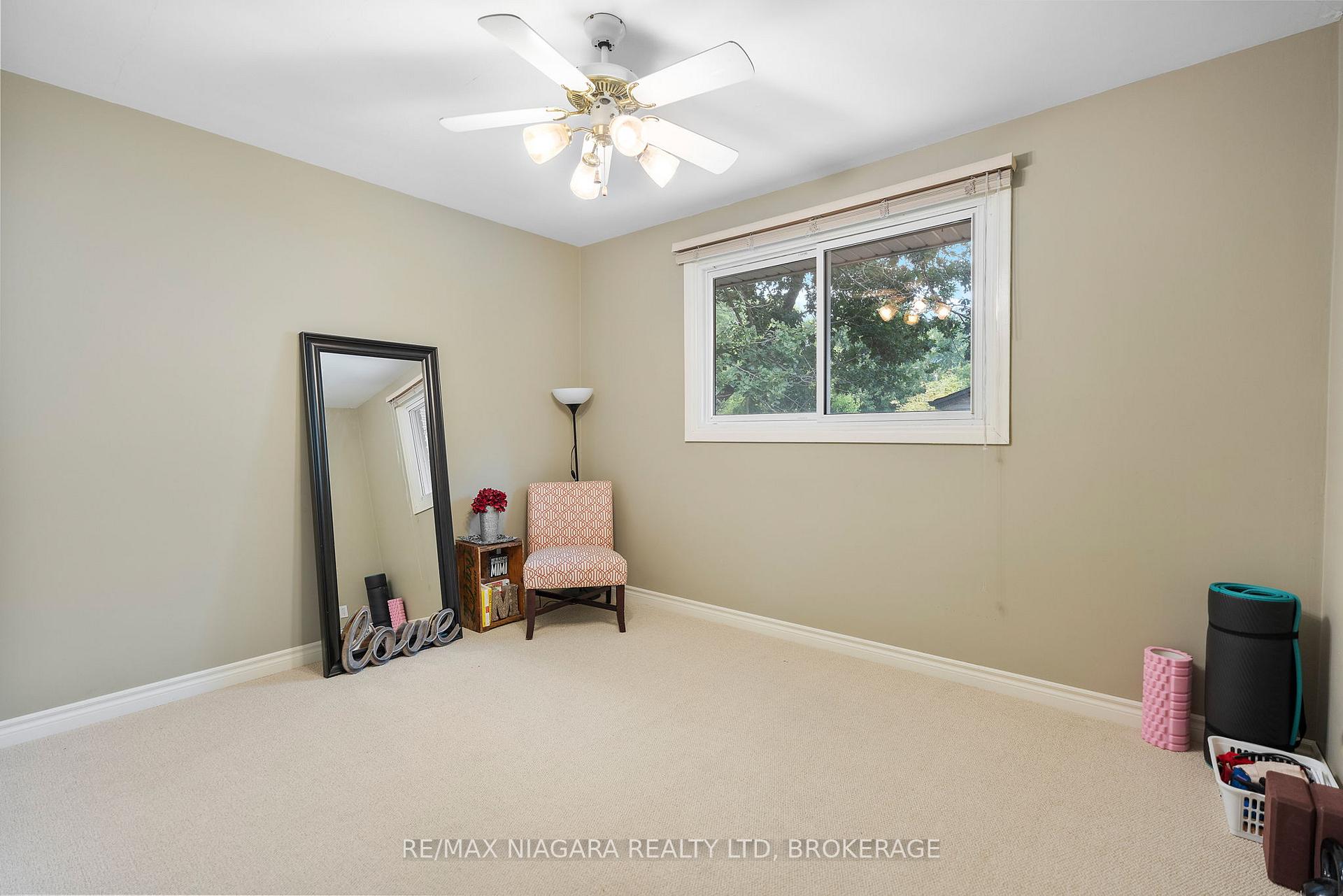 Photo 26 of 6841 Dellpark Drive, Niagara Falls, Stamford — HOMEH