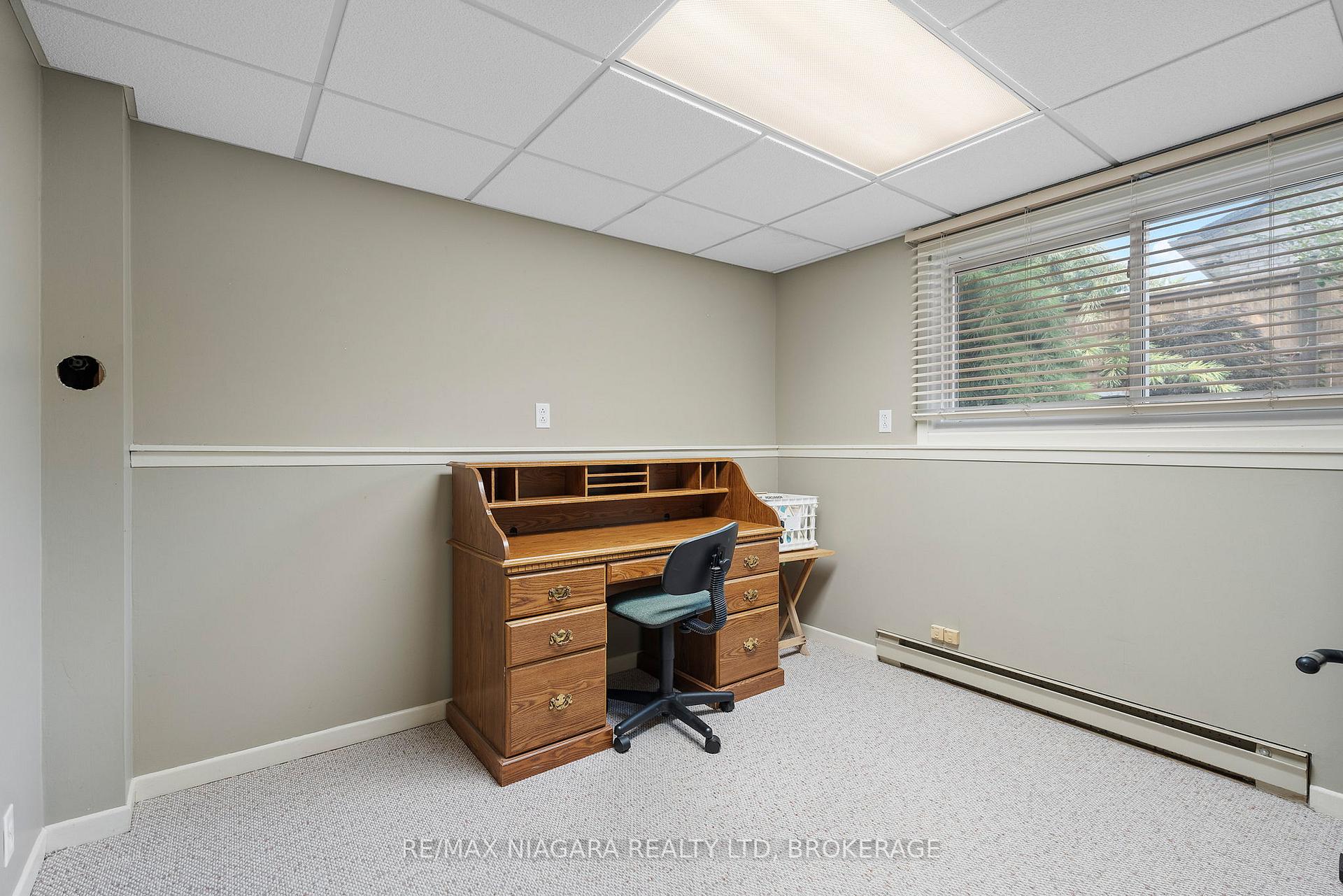 Photo 33 of 6841 Dellpark Drive, Niagara Falls, Stamford — HOMEH