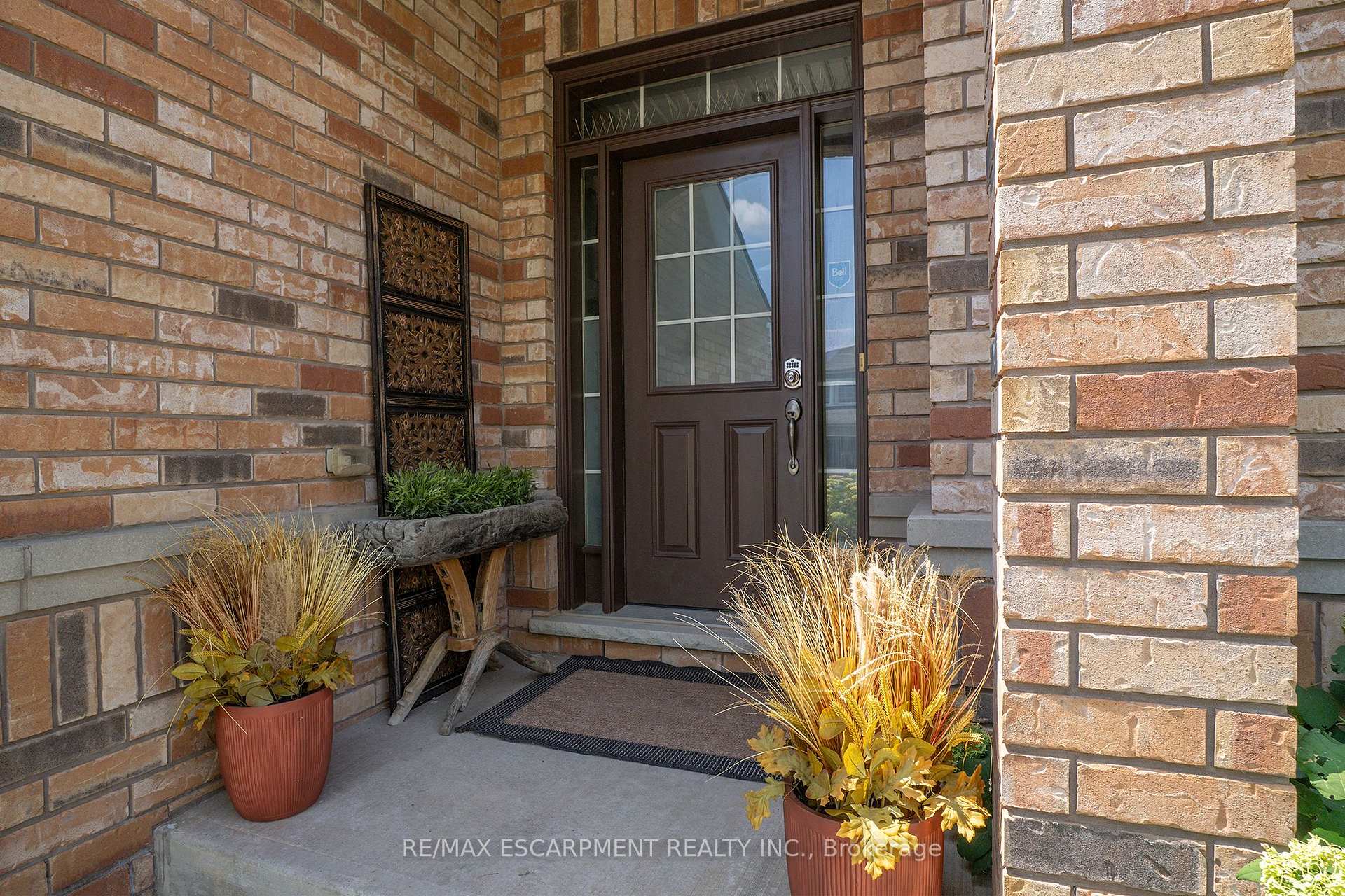 Photo 2 of 6325 St Michael Avenue, Niagara Falls, Forestview — HOMEH