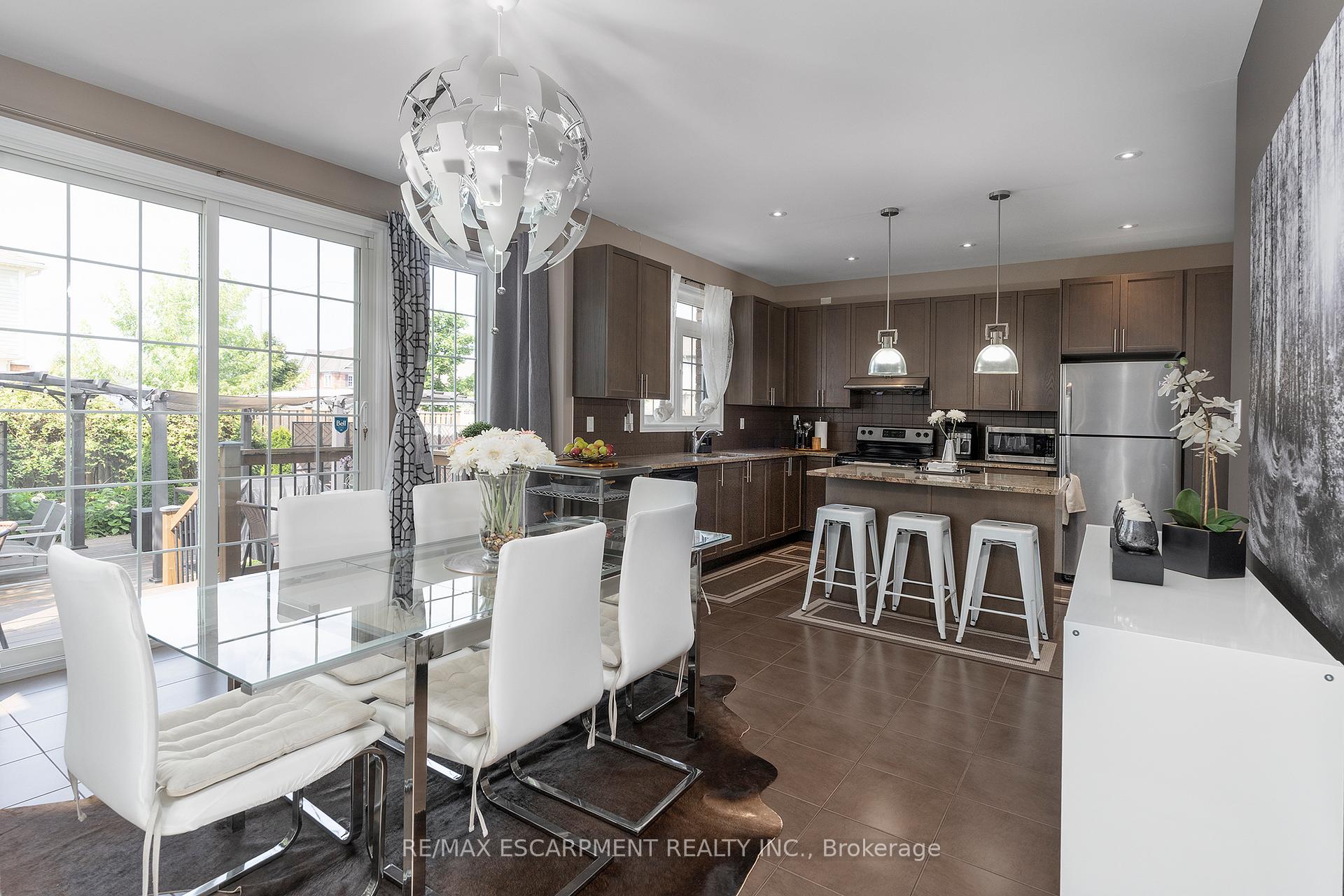 Photo 9 of 6325 St Michael Avenue, Niagara Falls, Forestview — HOMEH
