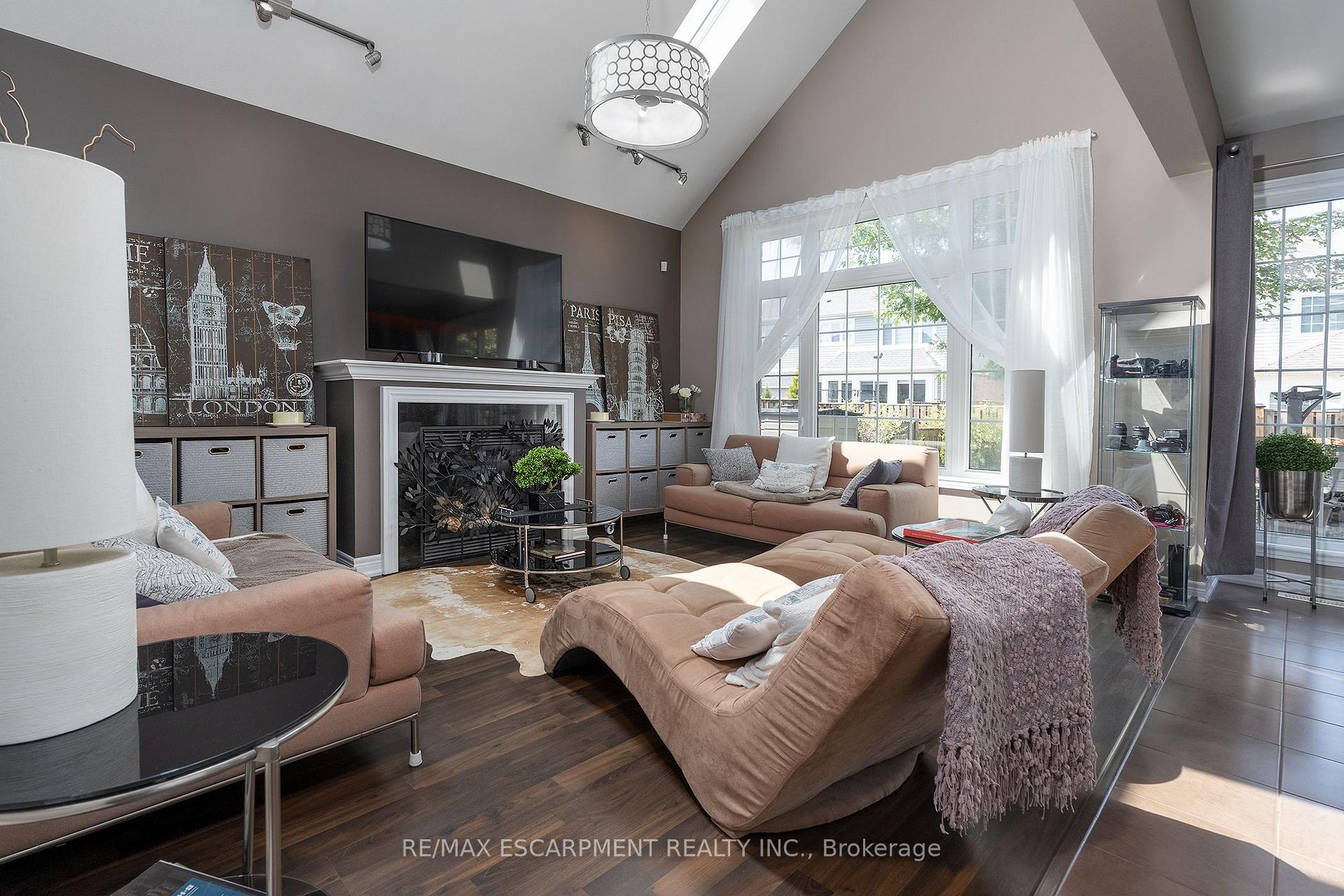 Photo 11 of 6325 St Michael Avenue, Niagara Falls, Forestview — HOMEH