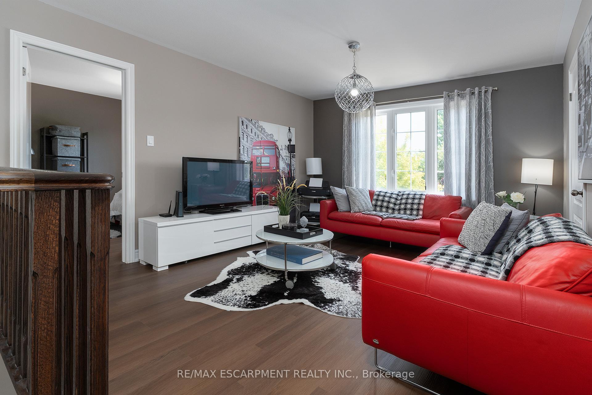 Photo 15 of 6325 St Michael Avenue, Niagara Falls, Forestview — HOMEH