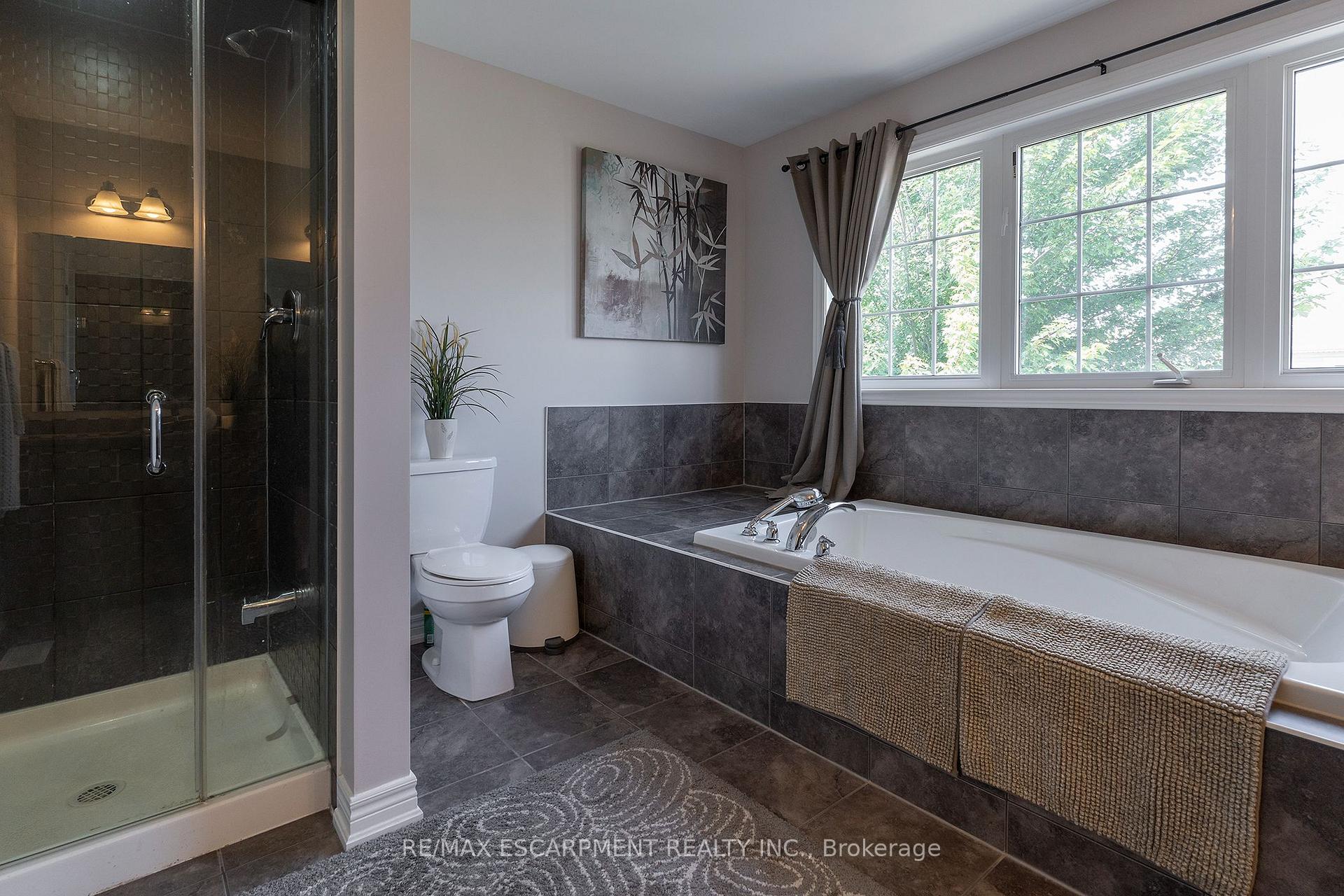 Photo 20 of 6325 St Michael Avenue, Niagara Falls, Forestview — HOMEH