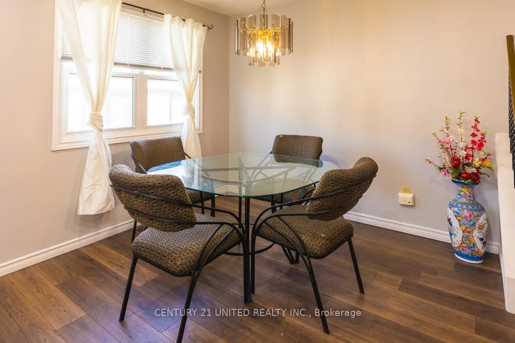 Photo 3 of 1141 Huntington Circle, Peterborough, Otonabee Ward 1 — HOMEH