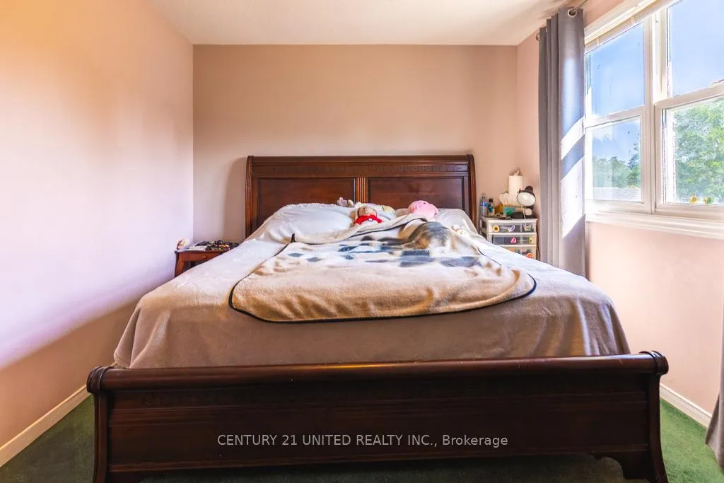 Photo 7 of 1141 Huntington Circle, Peterborough, Otonabee Ward 1 — HOMEH