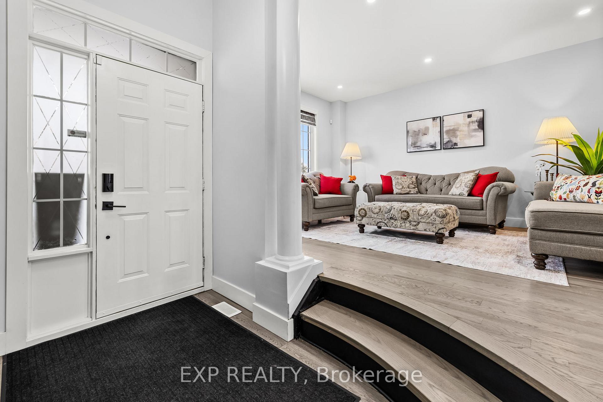 Photo 4 of 2151 Avebury Drive, Ottawa, Avalon East — HOMEH