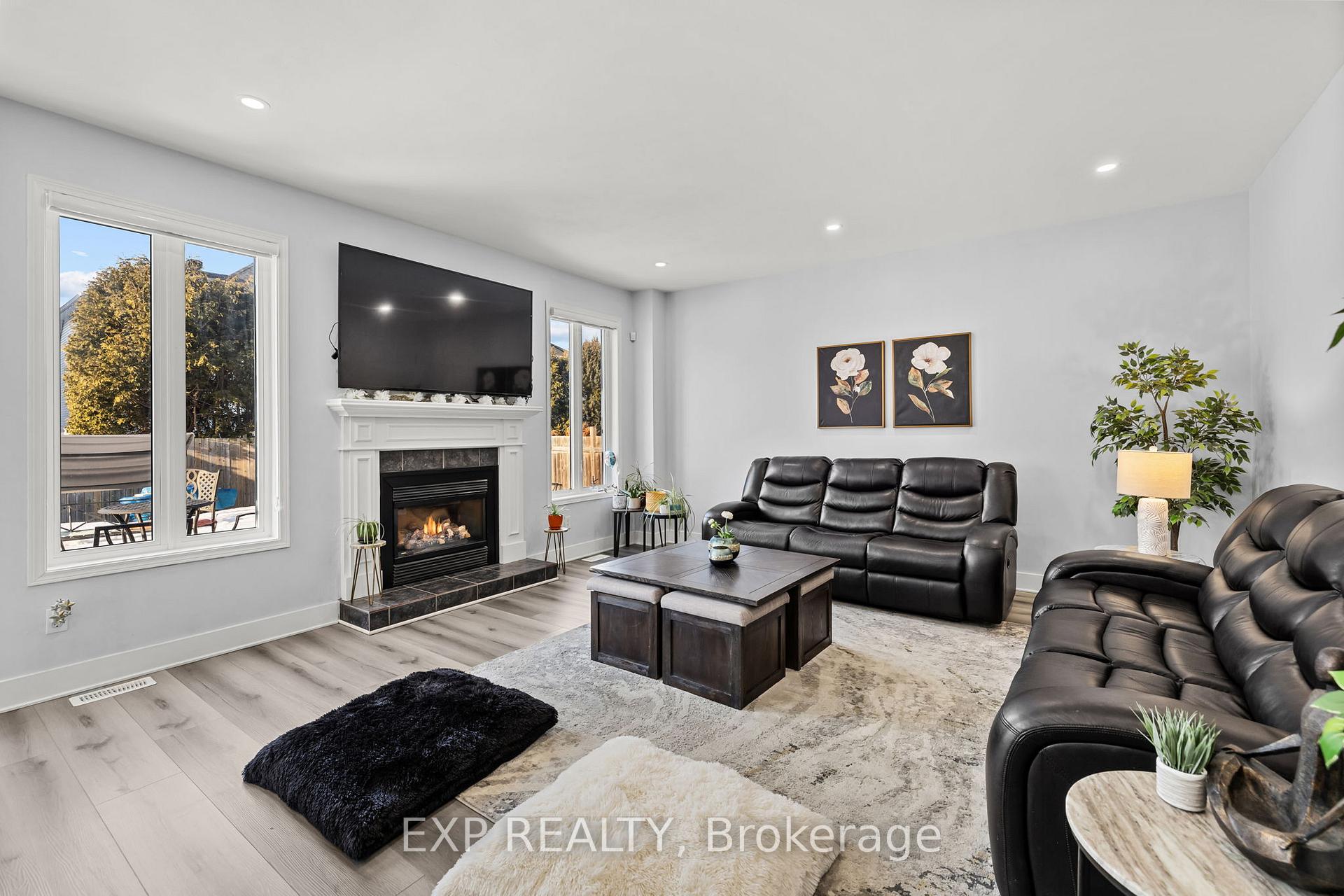Photo 8 of 2151 Avebury Drive, Ottawa, Avalon East — HOMEH
