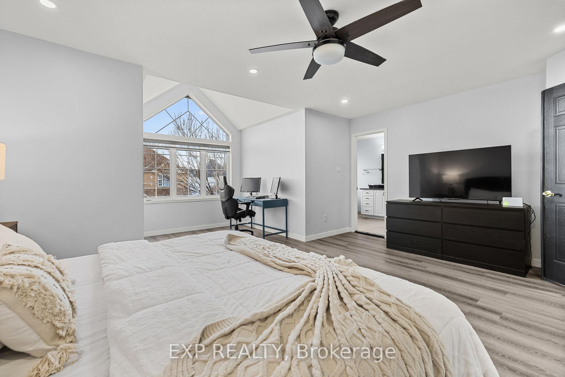 Photo 21 of 2151 Avebury Drive, Ottawa, Avalon East — HOMEH