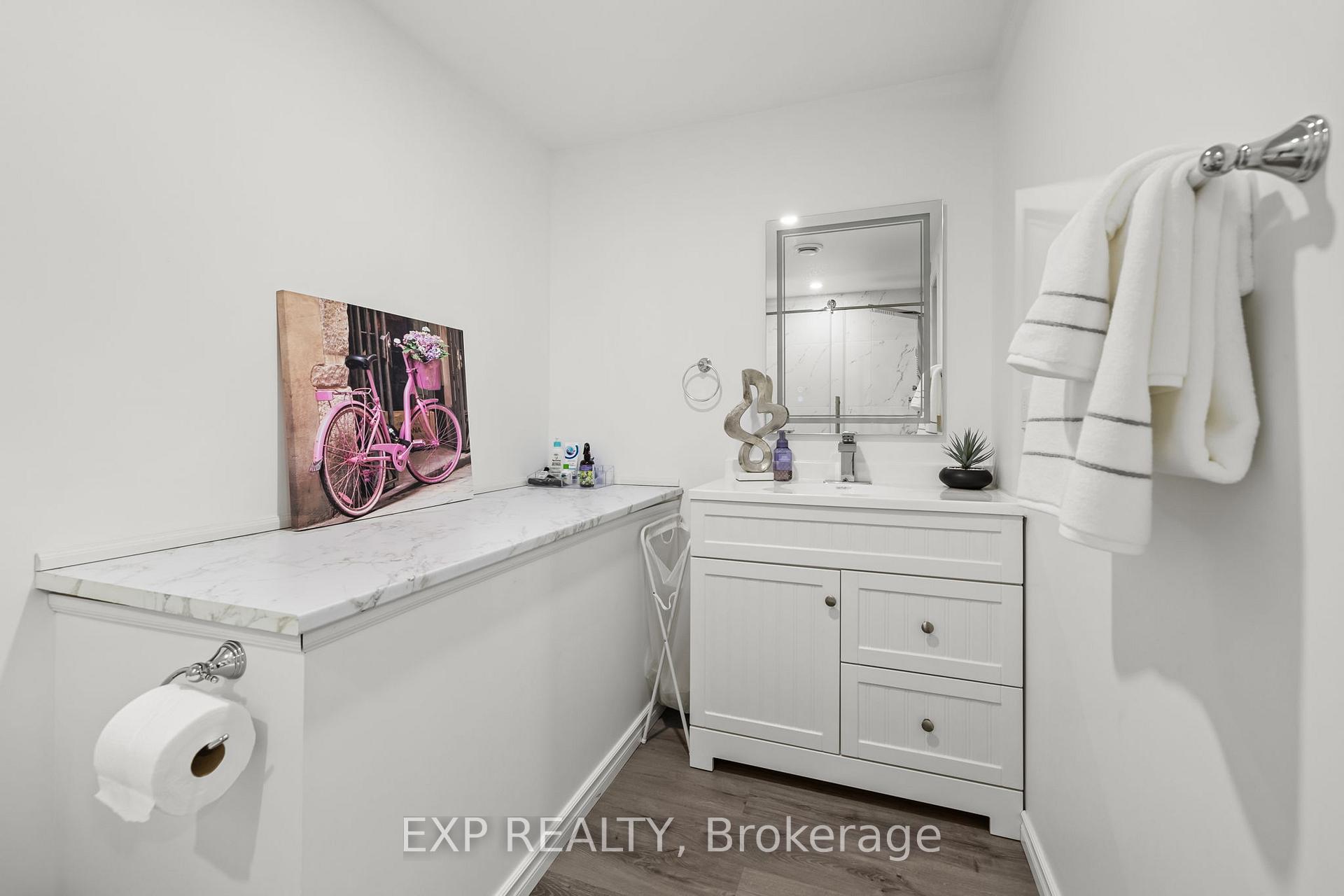 Photo 32 of 2151 Avebury Drive, Ottawa, Avalon East — HOMEH