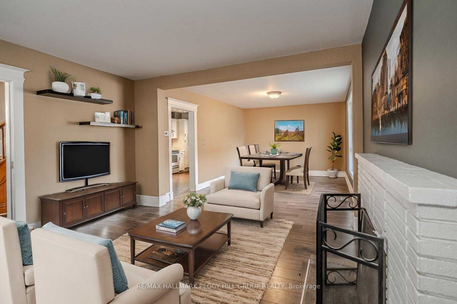 Photo 3 of 145 Coldwater Road, Orillia — HOMEH