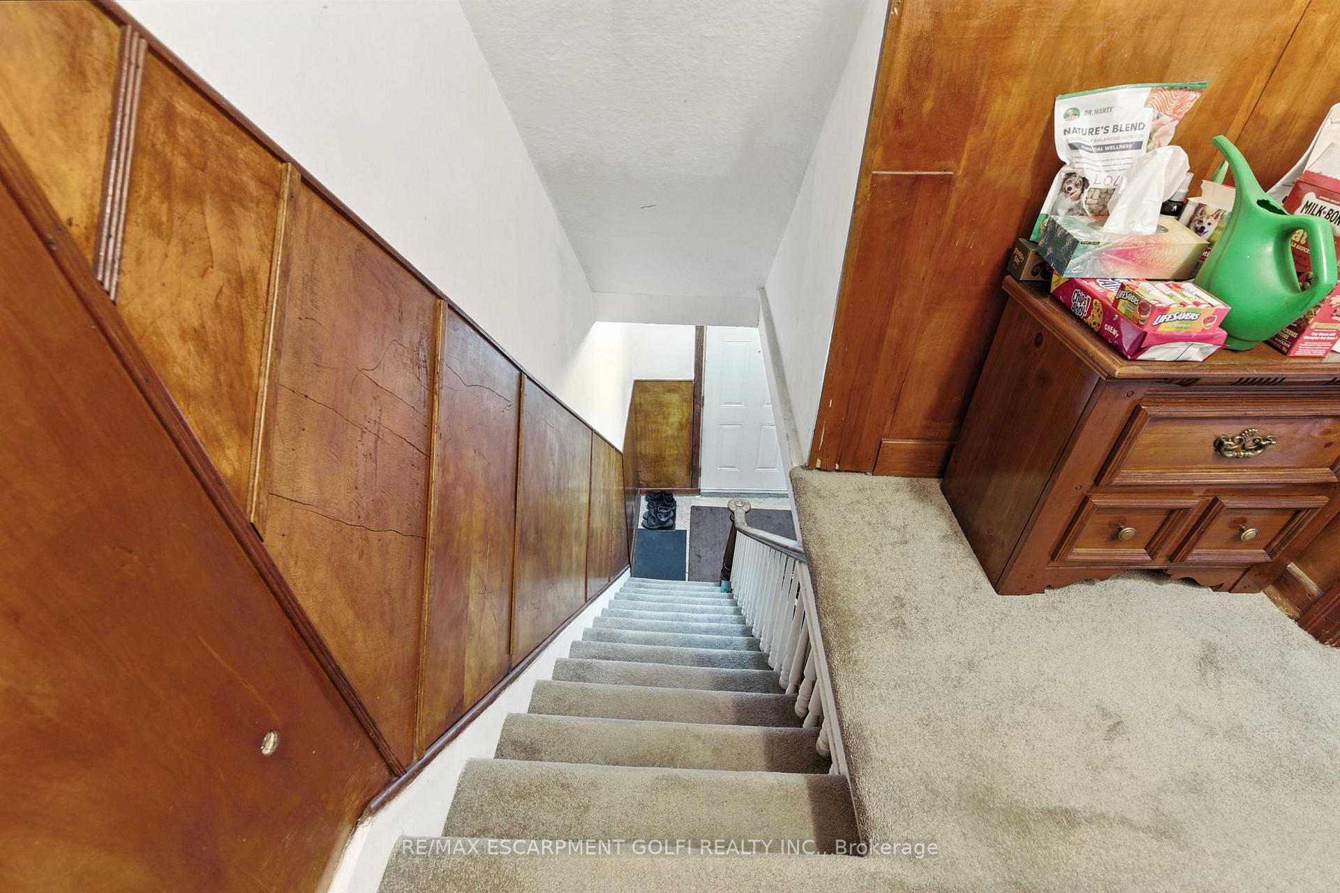 Photo 22 of 6044 Grey Avenue, Niagara Falls, Downtown — HOMEH