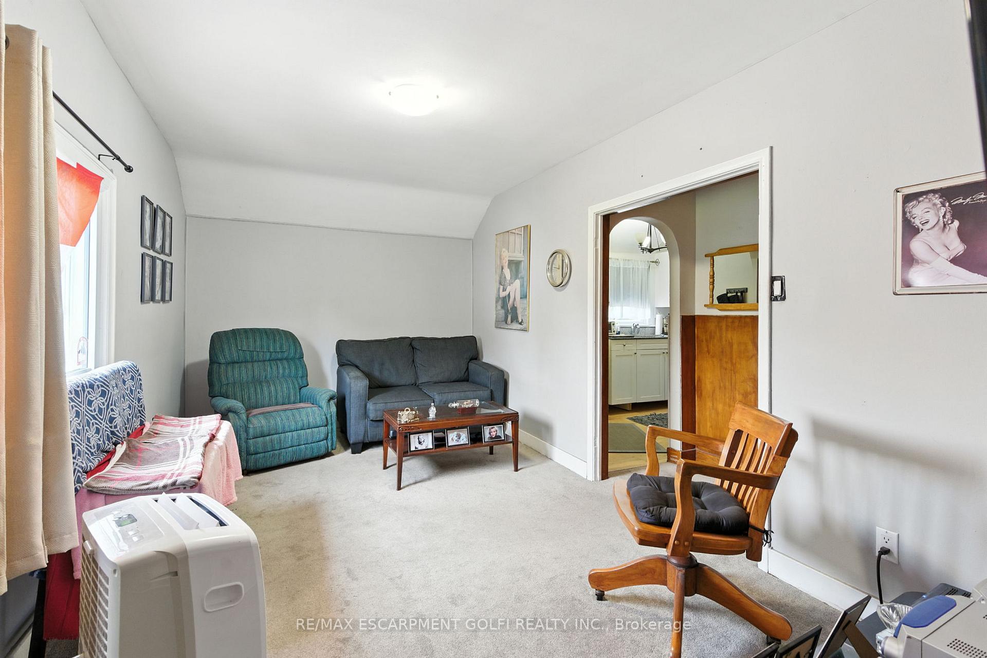 Photo 24 of 6044 Grey Avenue, Niagara Falls, Downtown — HOMEH