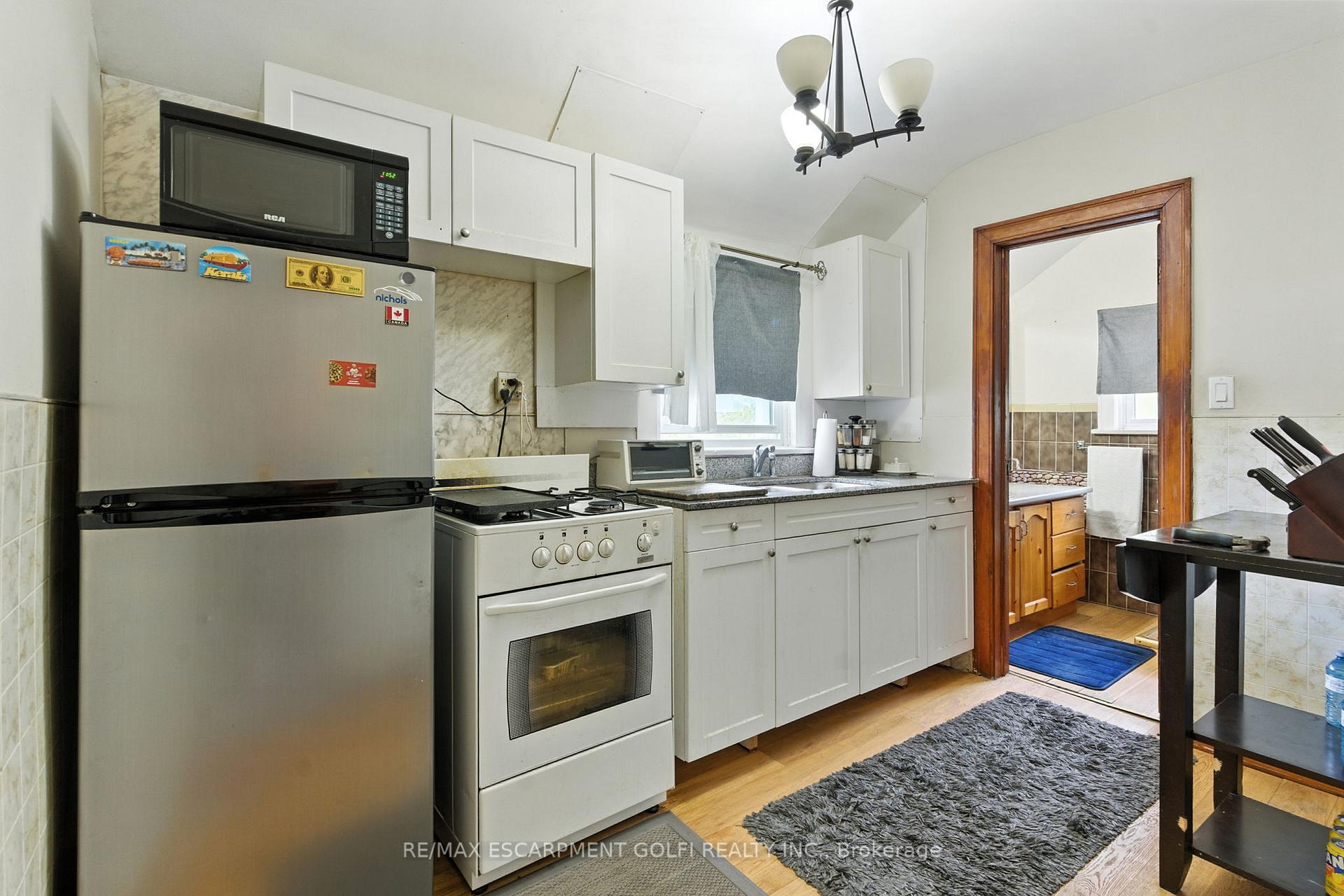 Photo 25 of 6044 Grey Avenue, Niagara Falls, Downtown — HOMEH