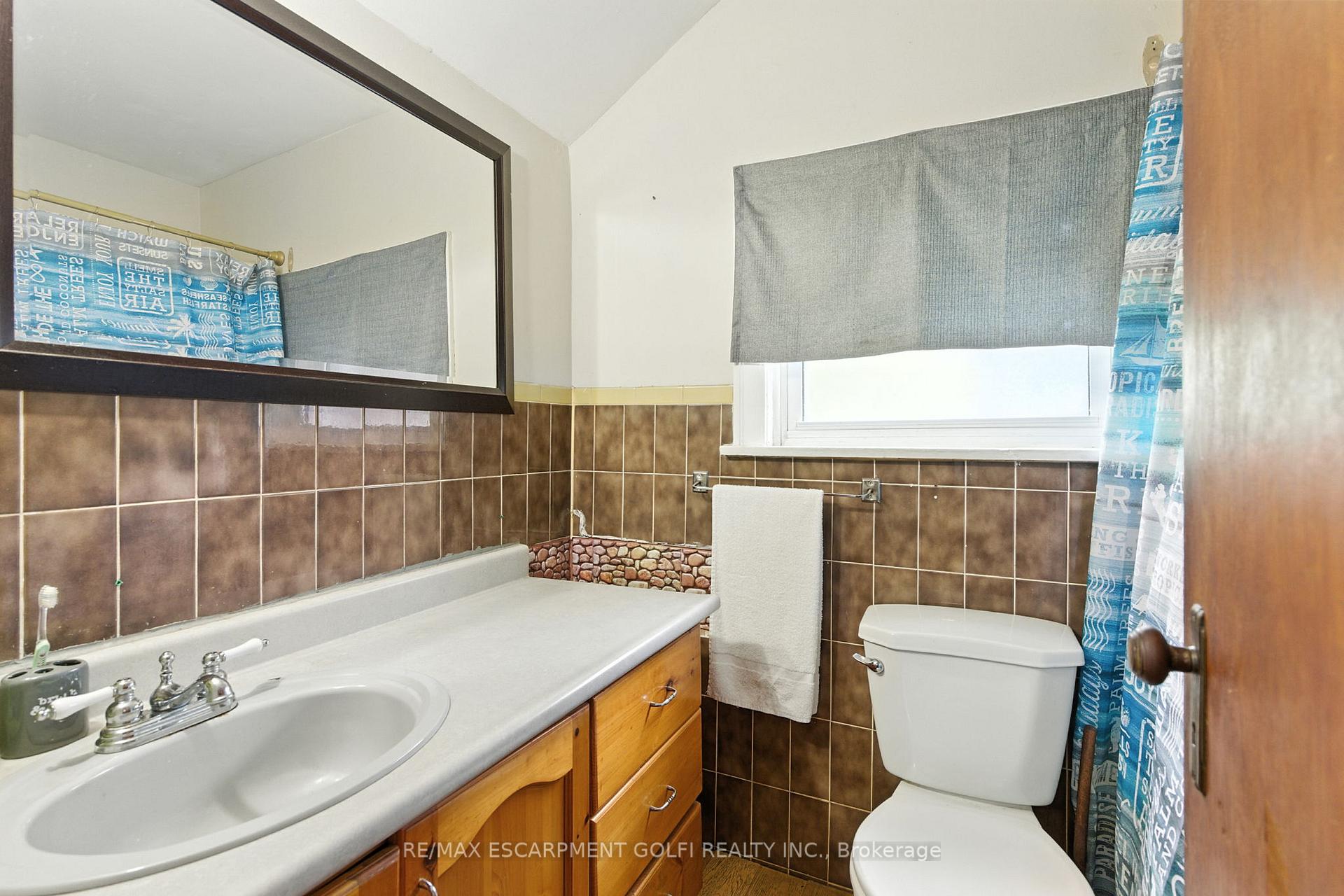 Photo 28 of 6044 Grey Avenue, Niagara Falls, Downtown — HOMEH