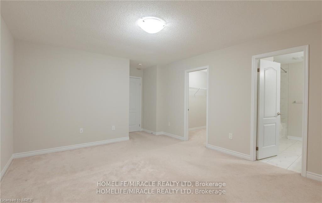 Photo 17 of 1566 Clitherow Street, Milton, Ford — HOMEH