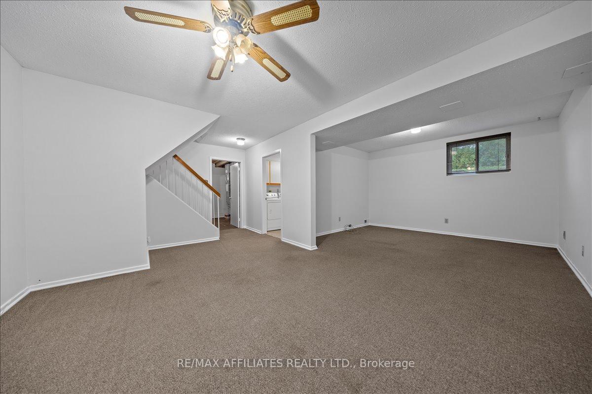Photo 30 of 1610 Schouten Drive, Ottawa, Bilberry Creek/Queenswood Heights — HOMEH