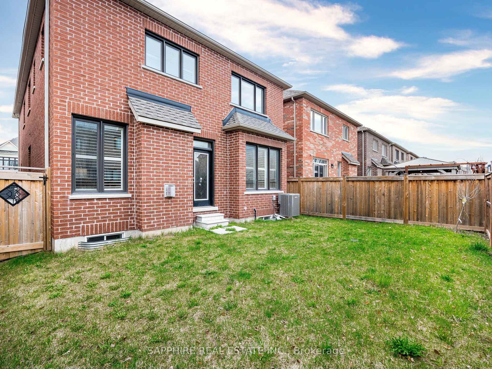Photo 49 of 1259 Mcphedran Point, Milton, Ford — HOMEH