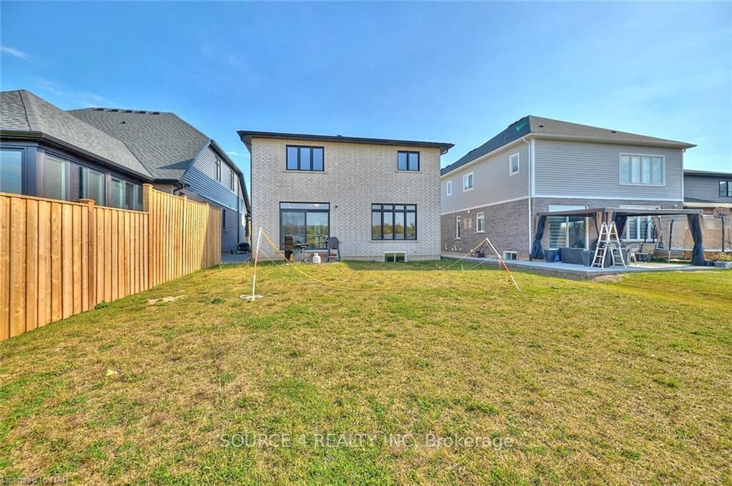 Photo 23 of 140 Susan Drive, Pelham, Fonthill — HOMEH