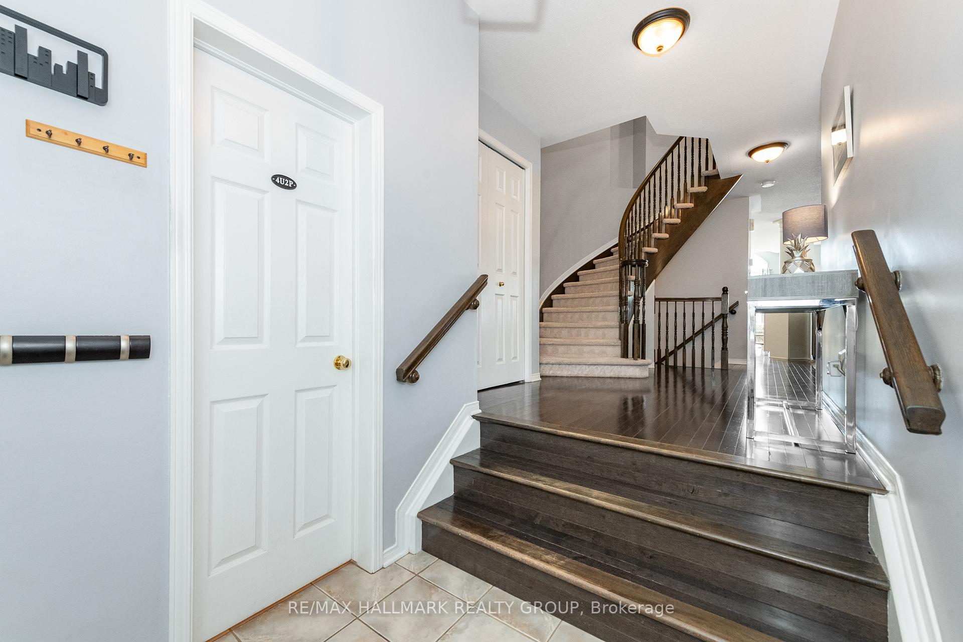 Photo 7 of 2028 Boisfranc Circle, Ottawa, Avalon East — HOMEH