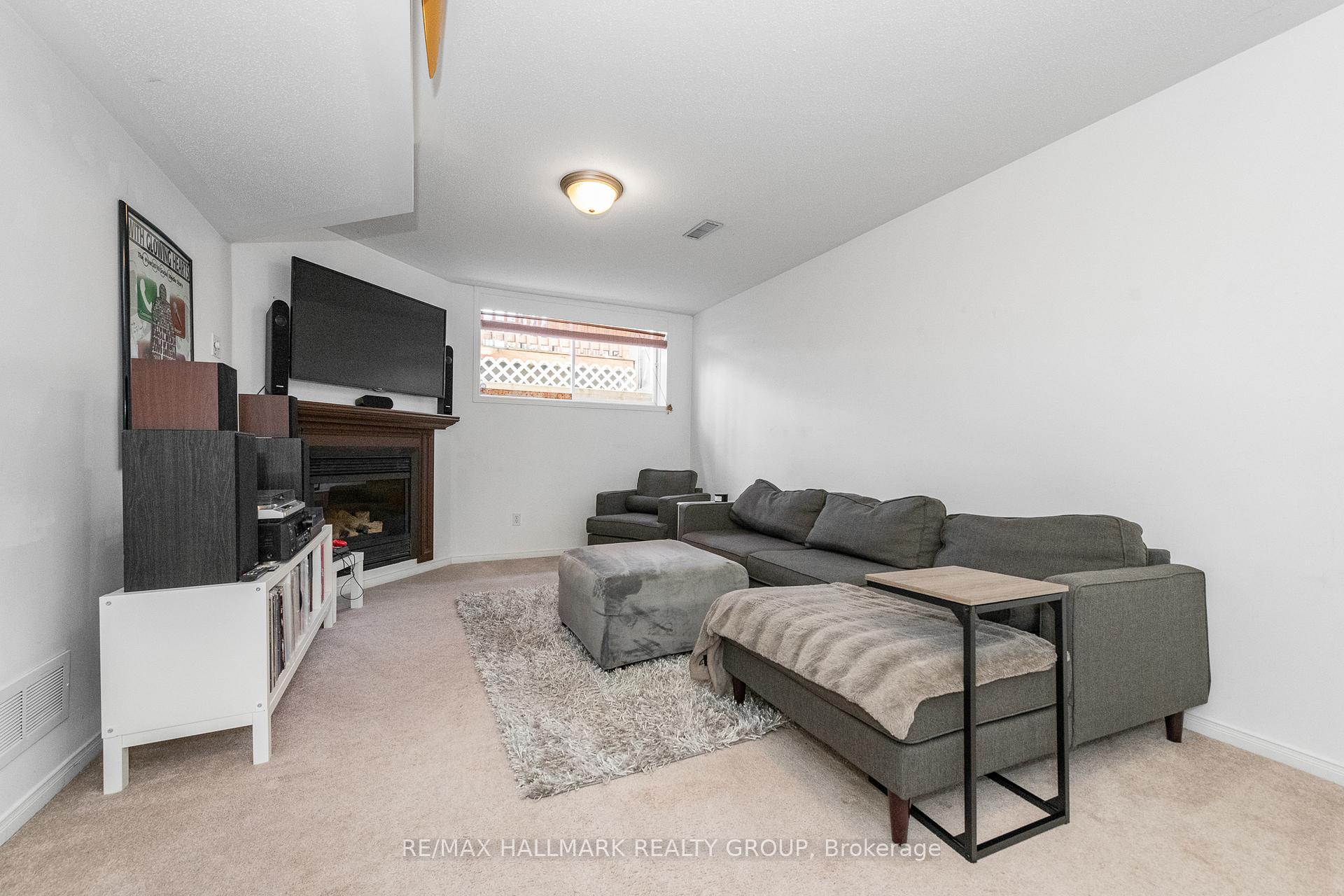 Photo 28 of 2028 Boisfranc Circle, Ottawa, Avalon East — HOMEH