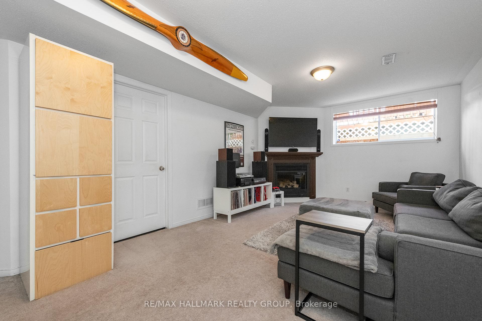 Photo 29 of 2028 Boisfranc Circle, Ottawa, Avalon East — HOMEH