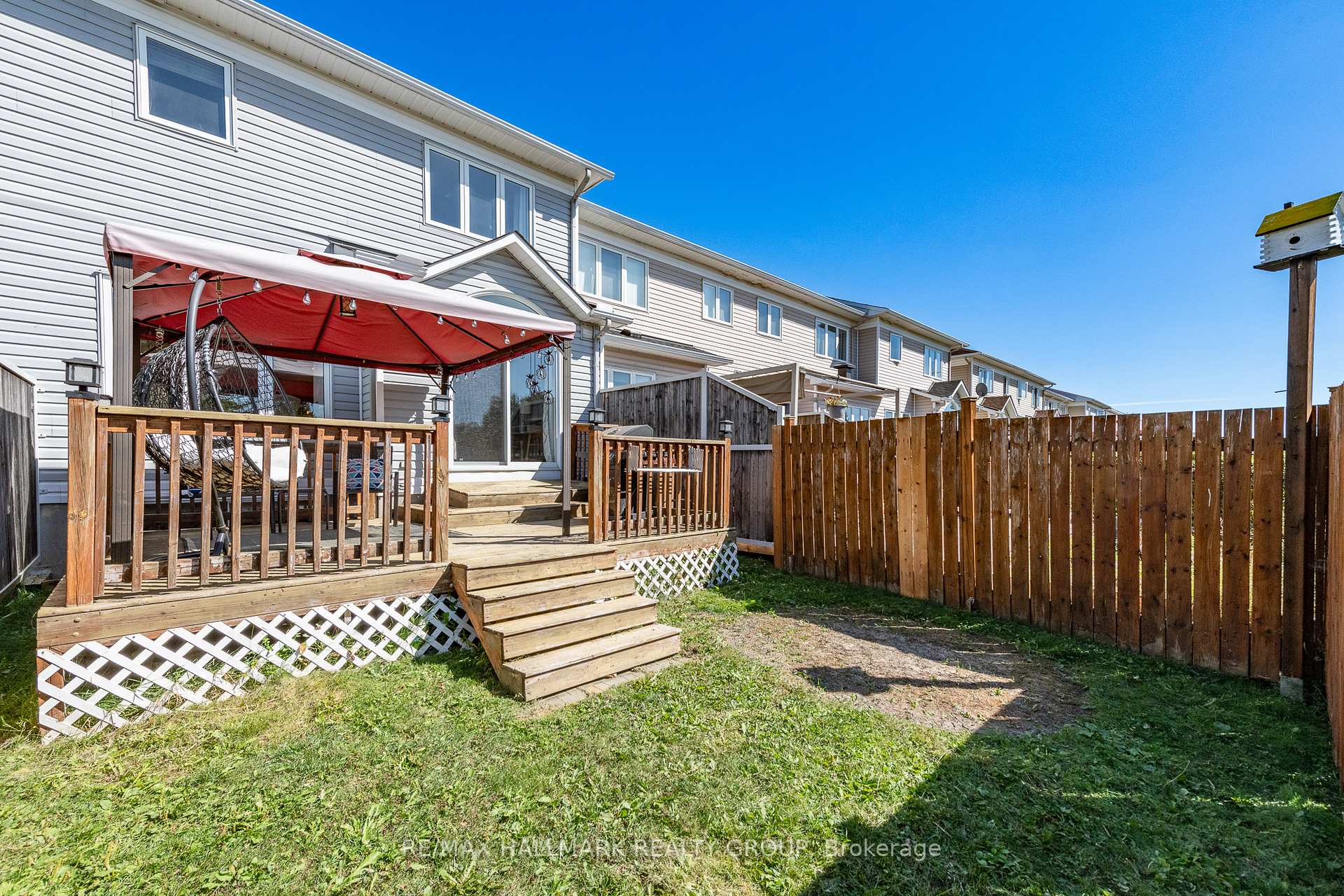 Photo 34 of 2028 Boisfranc Circle, Ottawa, Avalon East — HOMEH