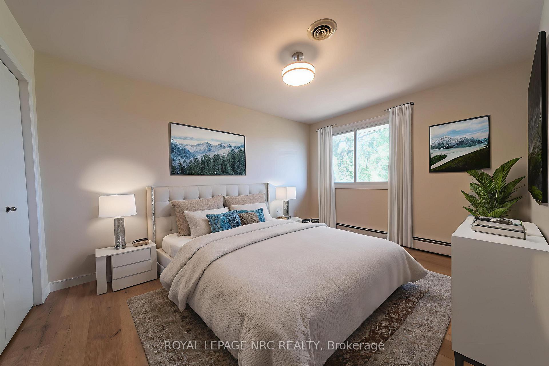 Photo 9 of 7797 Mulhern Street, Niagara Falls, Ascot — HOMEH
