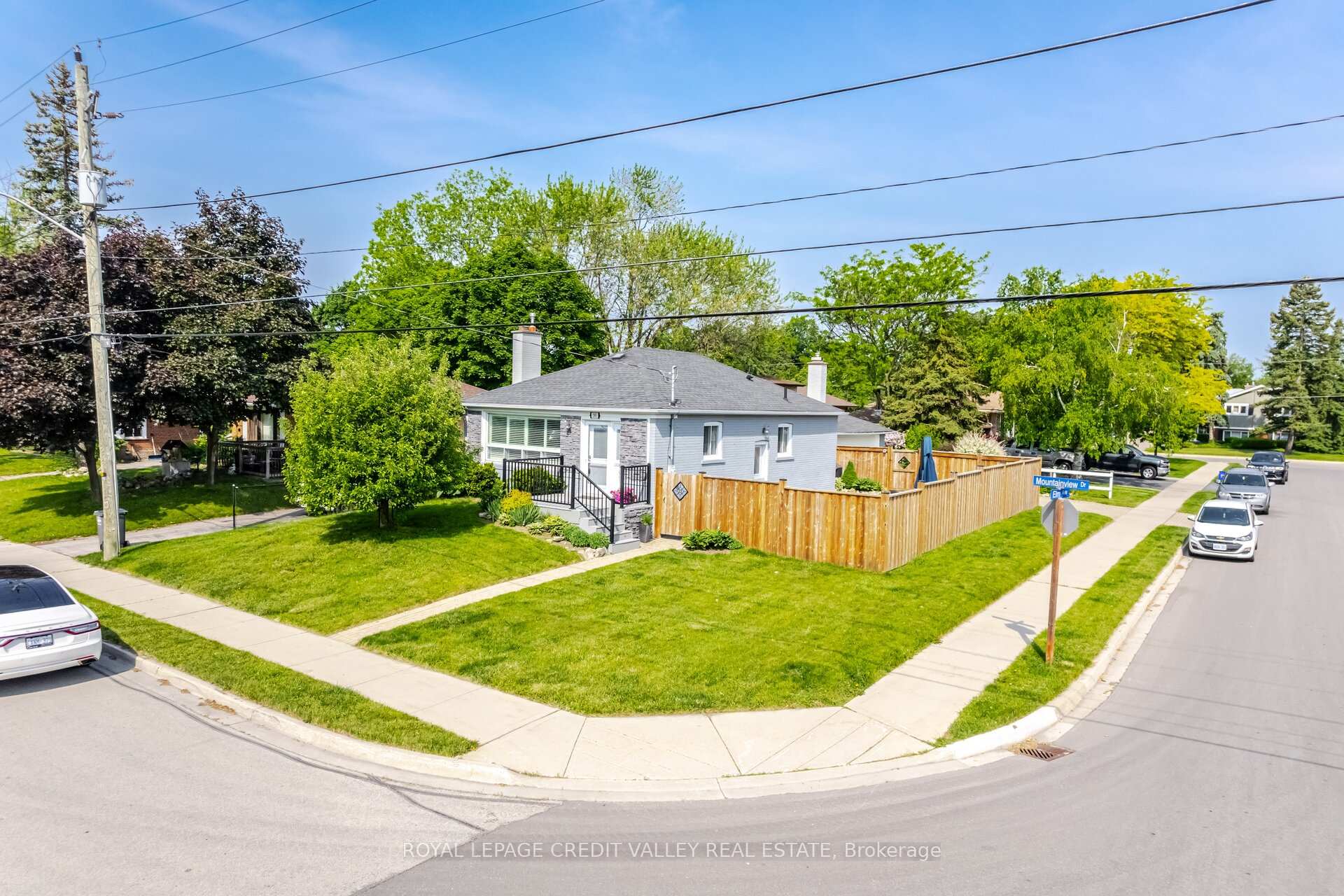 Photo 2 of 391 Mountainview Drive, Milton, Old Milton — HOMEH