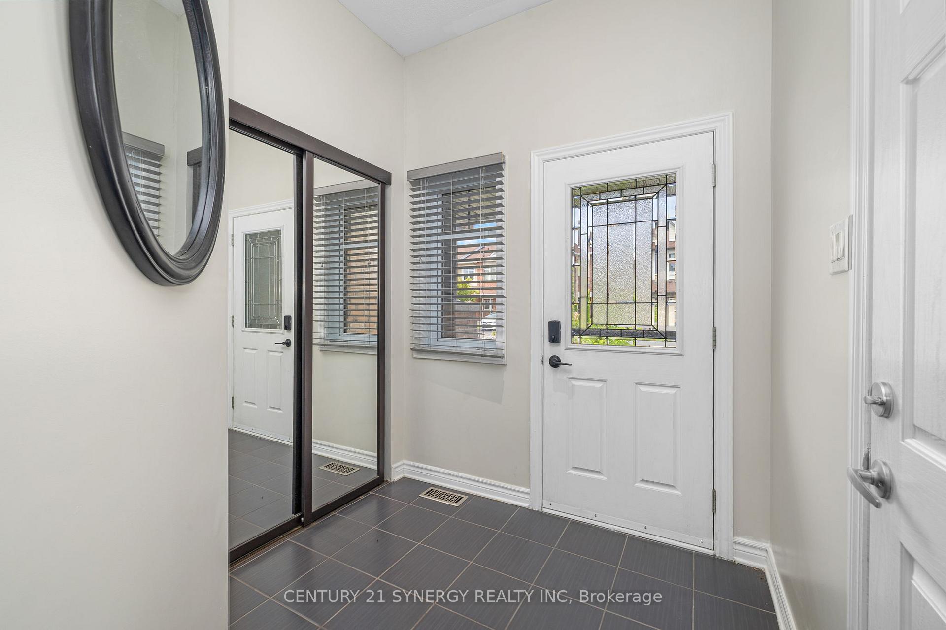 Photo 4 of 120 Lerta Way, Ottawa, Avalon West — HOMEH