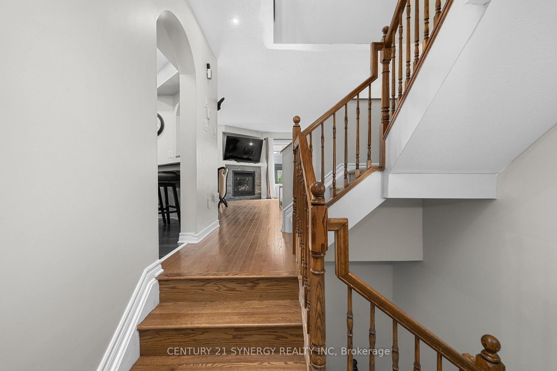 Photo 7 of 120 Lerta Way, Ottawa, Avalon West — HOMEH