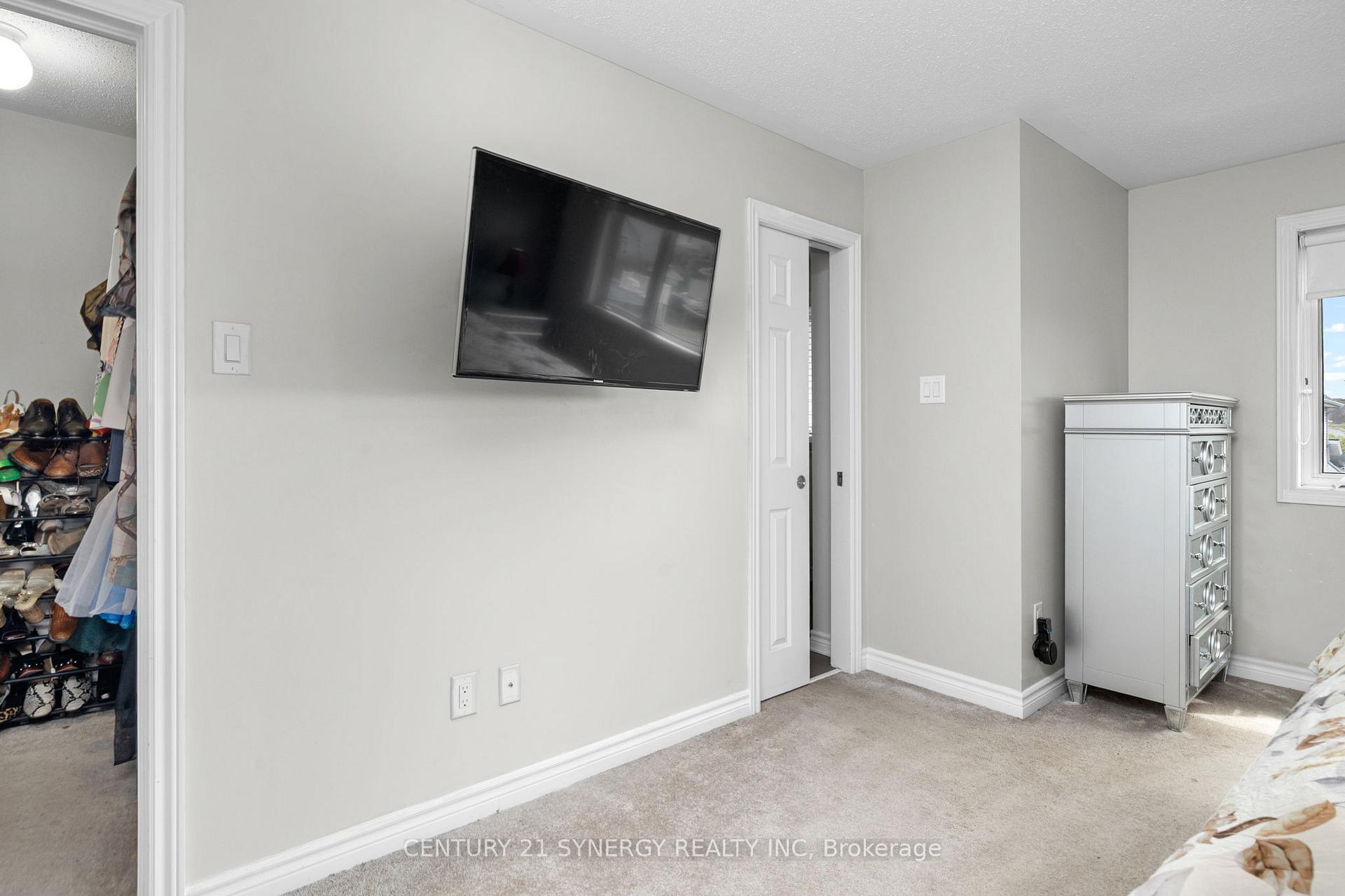 Photo 21 of 120 Lerta Way, Ottawa, Avalon West — HOMEH