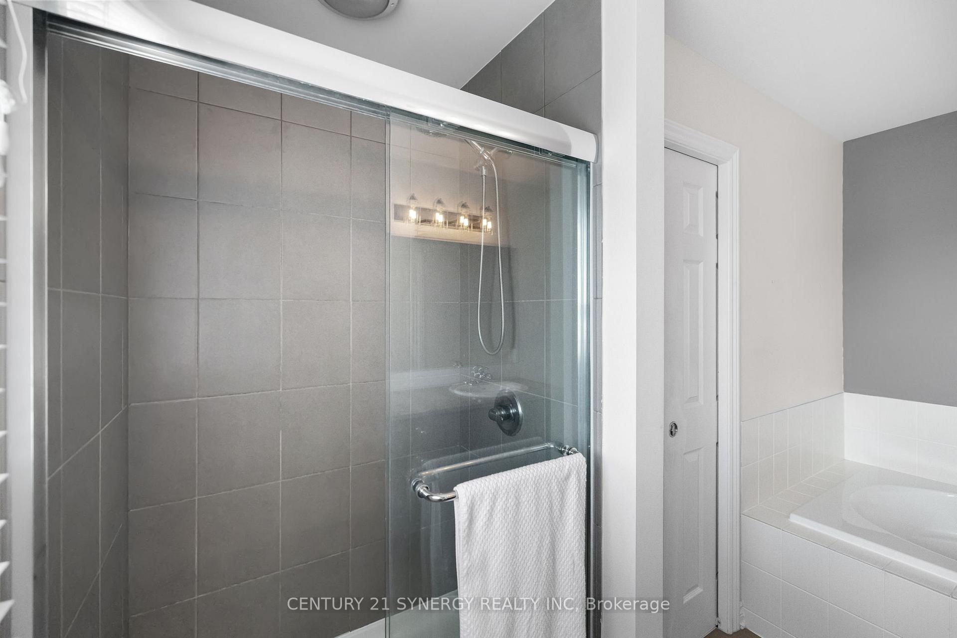 Photo 23 of 120 Lerta Way, Ottawa, Avalon West — HOMEH