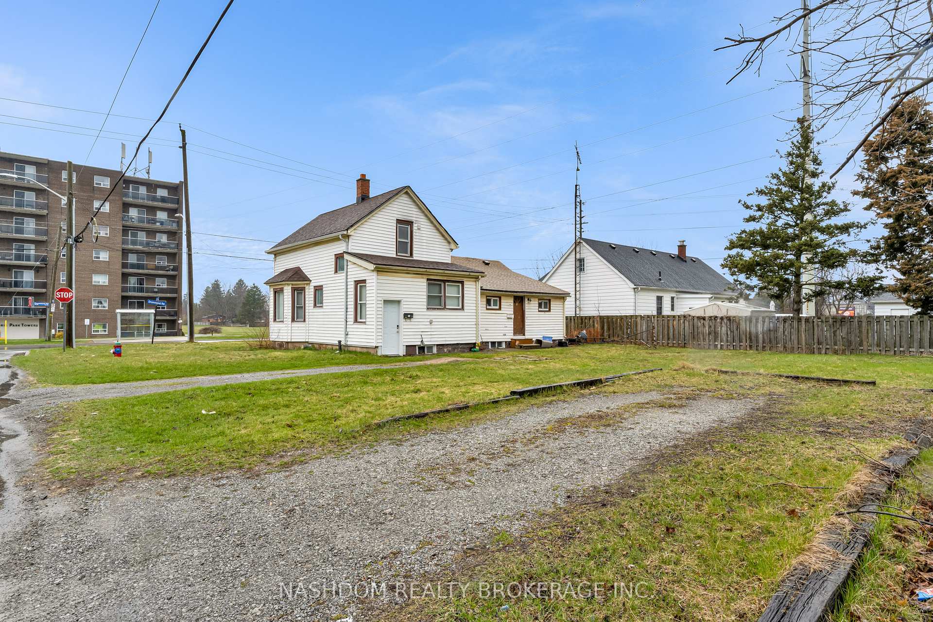 Photo 1 of 6510 Drummond Road, Niagara Falls, Dorchester — HOMEH