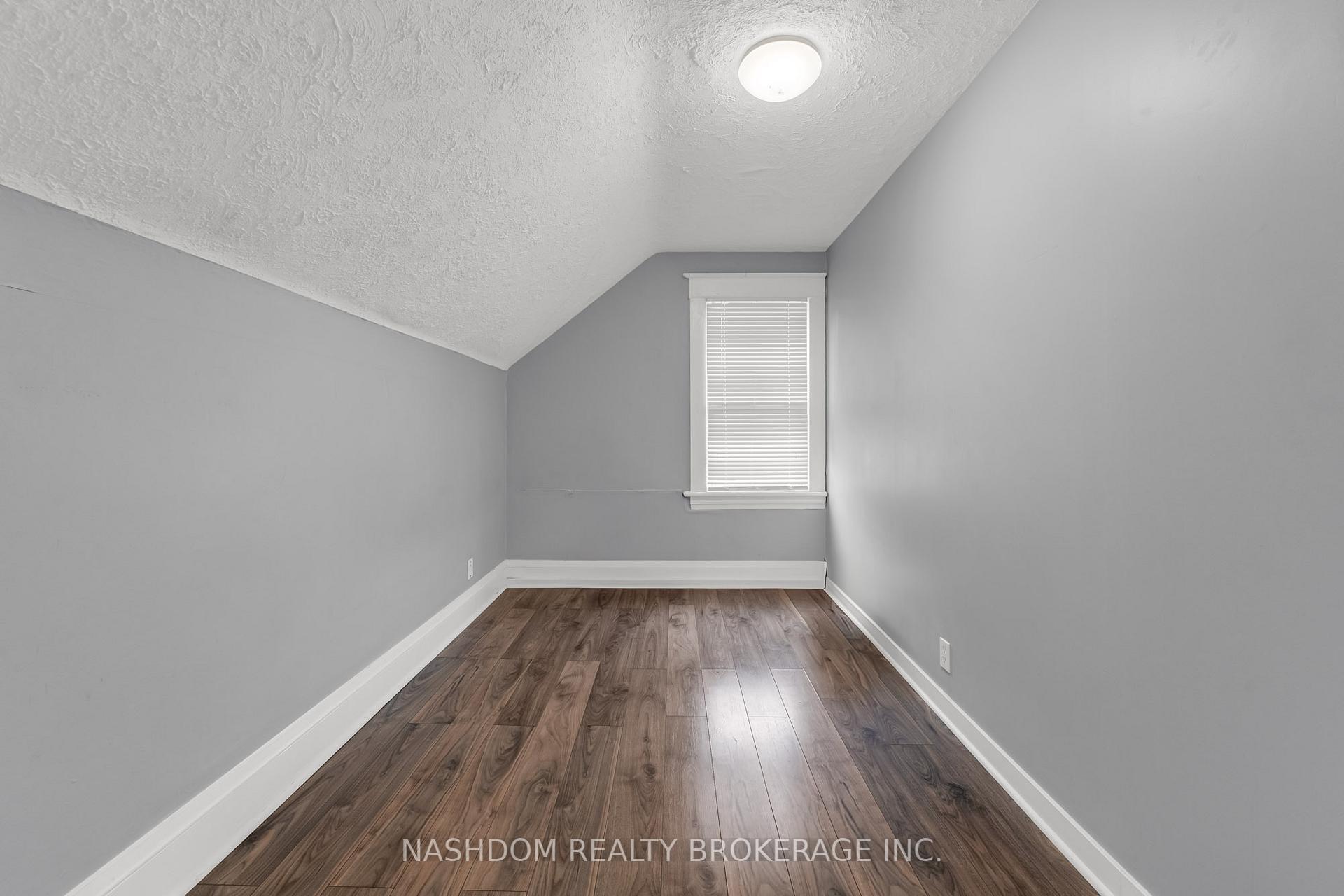 Photo 8 of 6510 Drummond Road, Niagara Falls, Dorchester — HOMEH