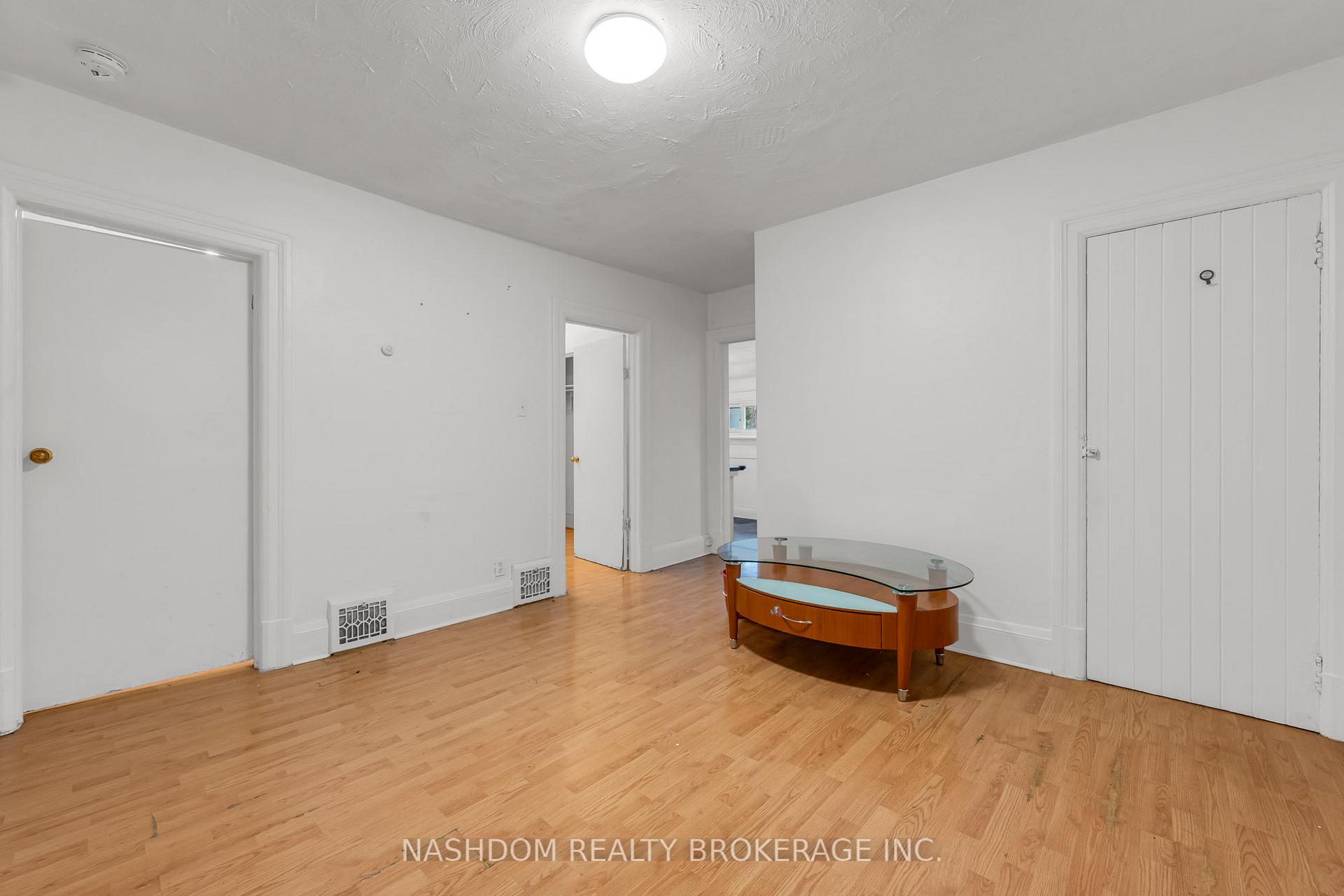 Photo 12 of 6510 Drummond Road, Niagara Falls, Dorchester — HOMEH