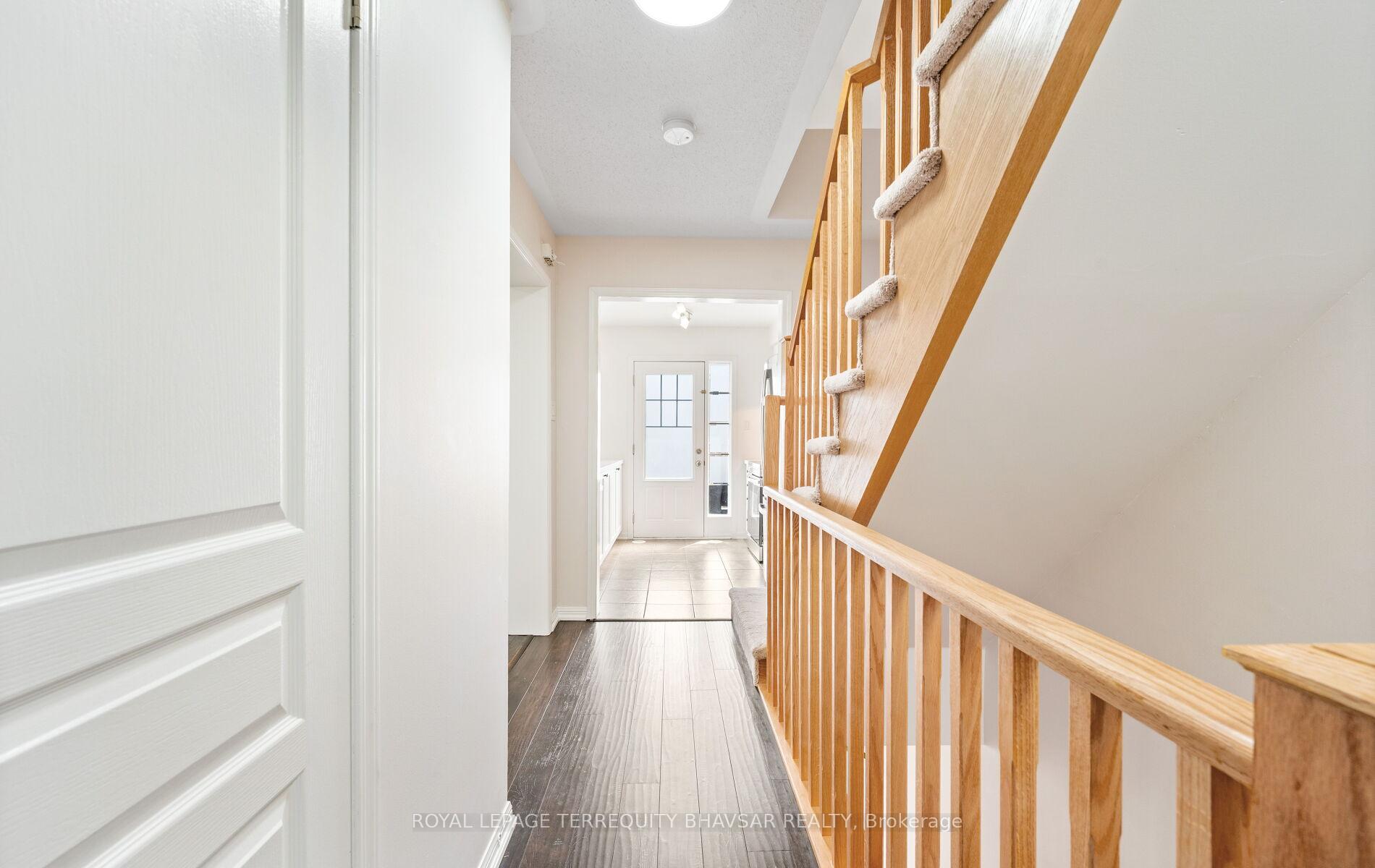 Photo 6 of 964 Nadalin Heights, Milton, Willmott — HOMEH
