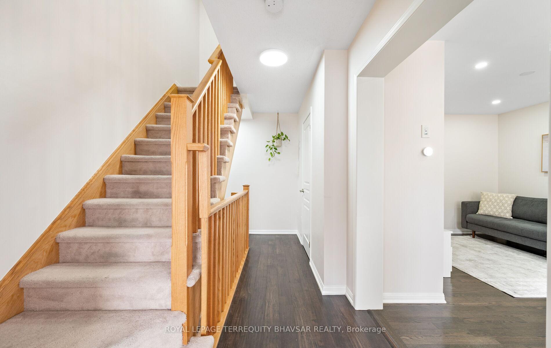 Photo 37 of 964 Nadalin Heights, Milton, Willmott — HOMEH