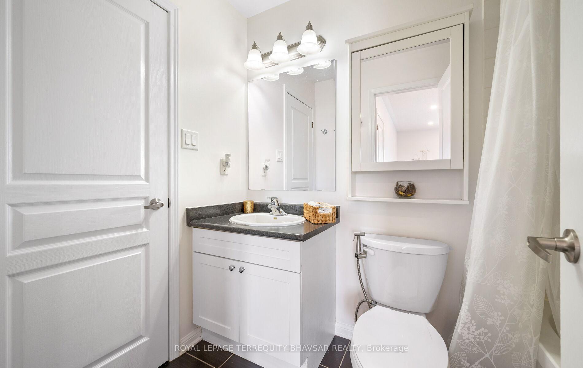 Photo 16 of 964 Nadalin Heights, Milton, Willmott — HOMEH