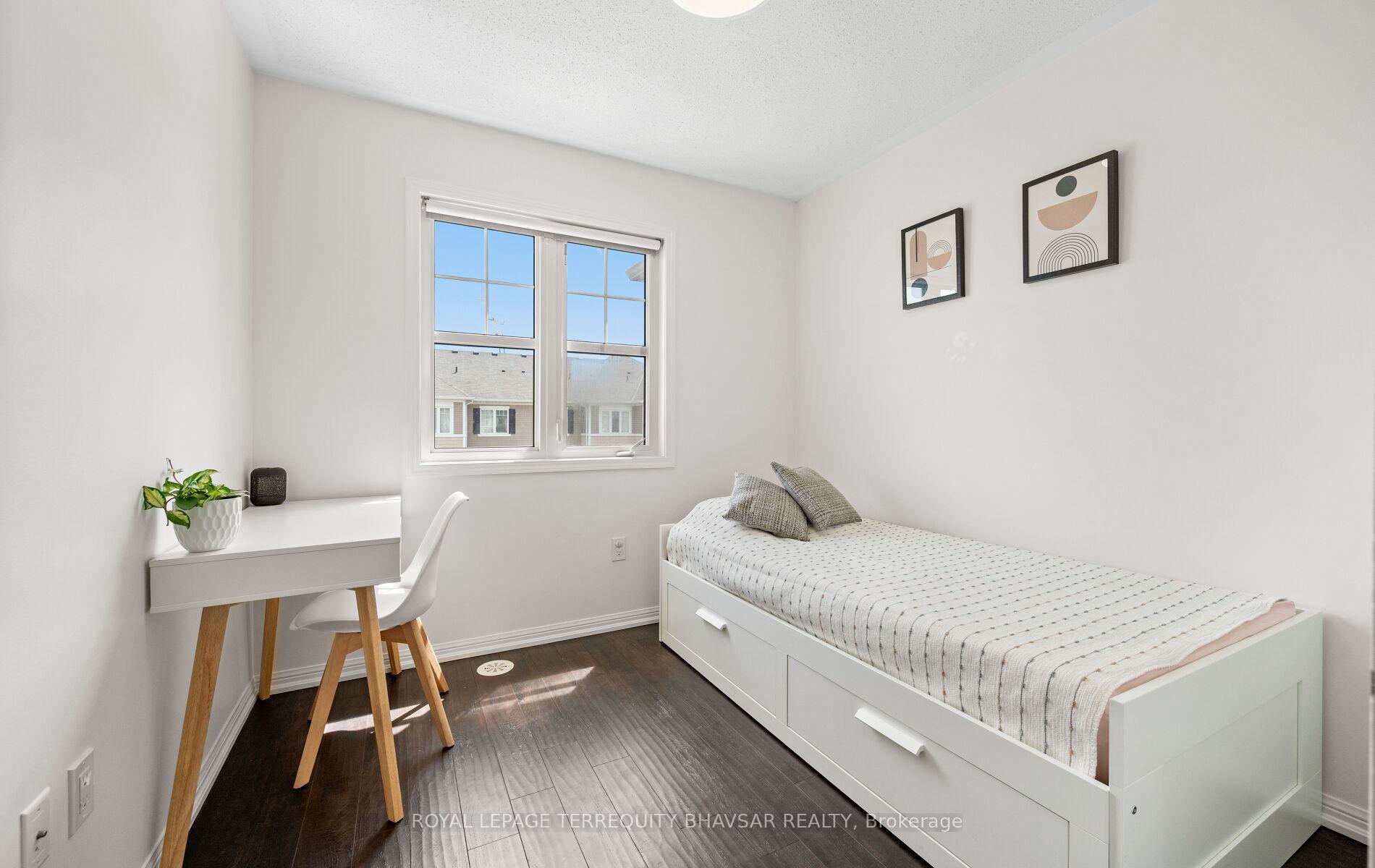 Photo 28 of 964 Nadalin Heights, Milton, Willmott — HOMEH