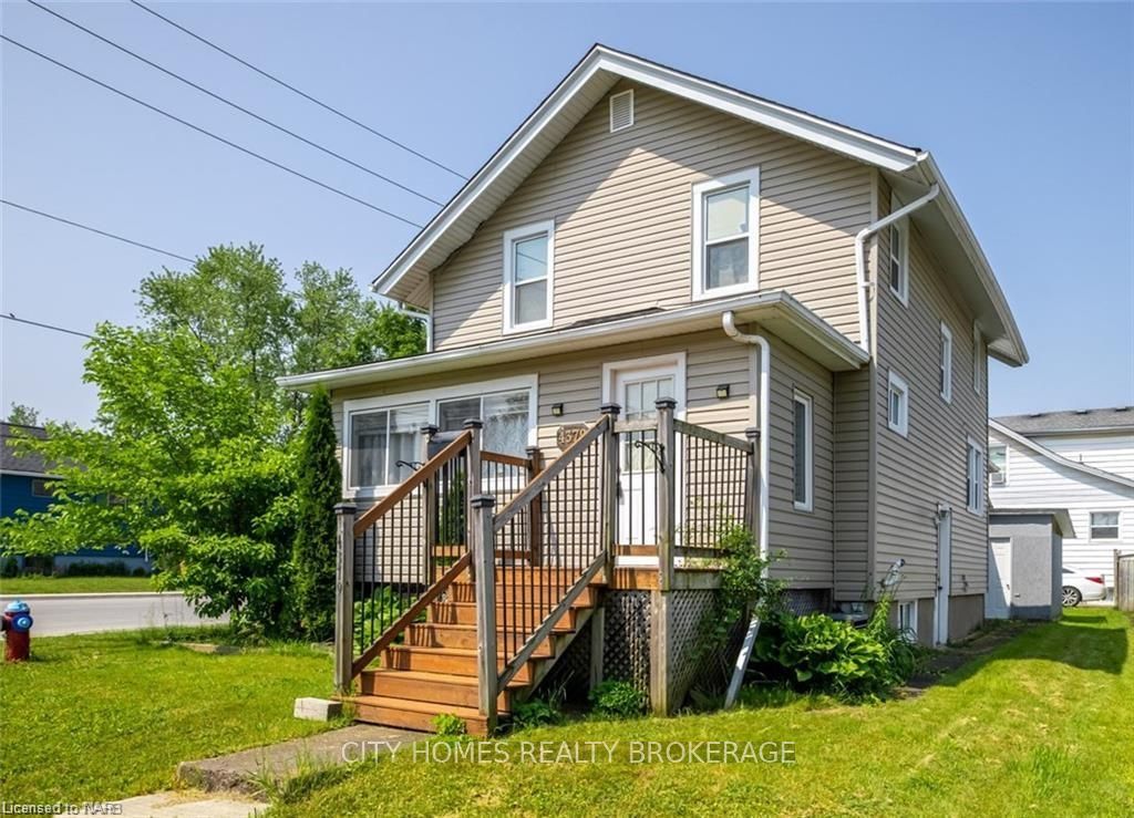 Front of 4379 Homewood Avenue
