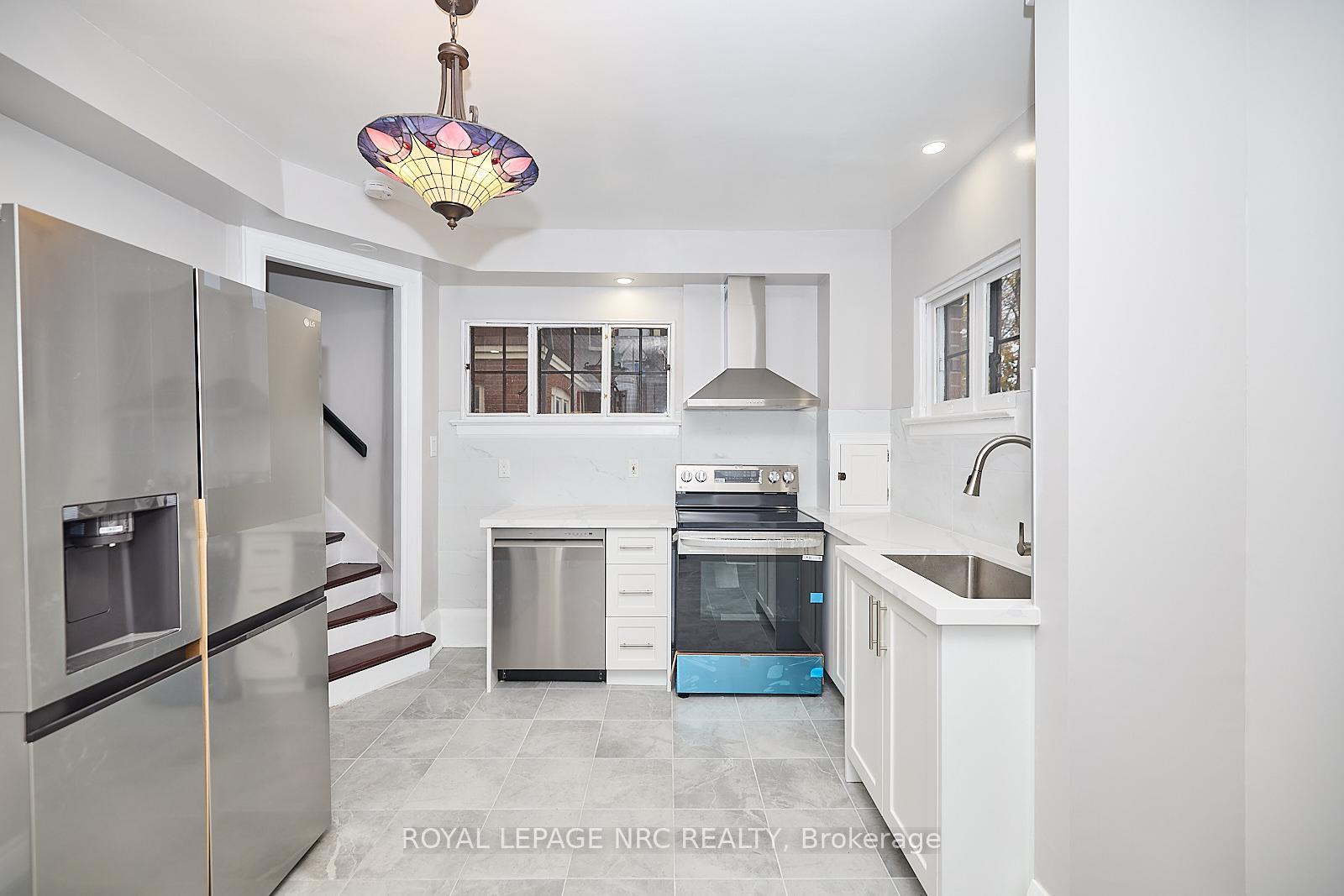 Photo 7 of 4980 Jepson Street, Niagara Falls, Cherrywood — HOMEH