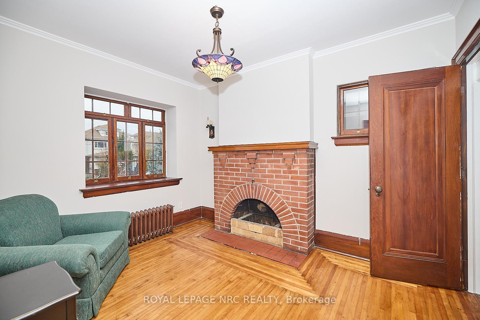 Photo 9 of 4980 Jepson Street, Niagara Falls, Cherrywood — HOMEH